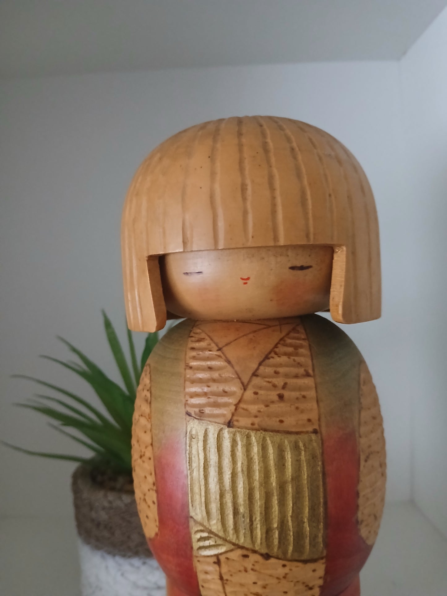 Exclusive Sosaku kokeshi by Akimitsu