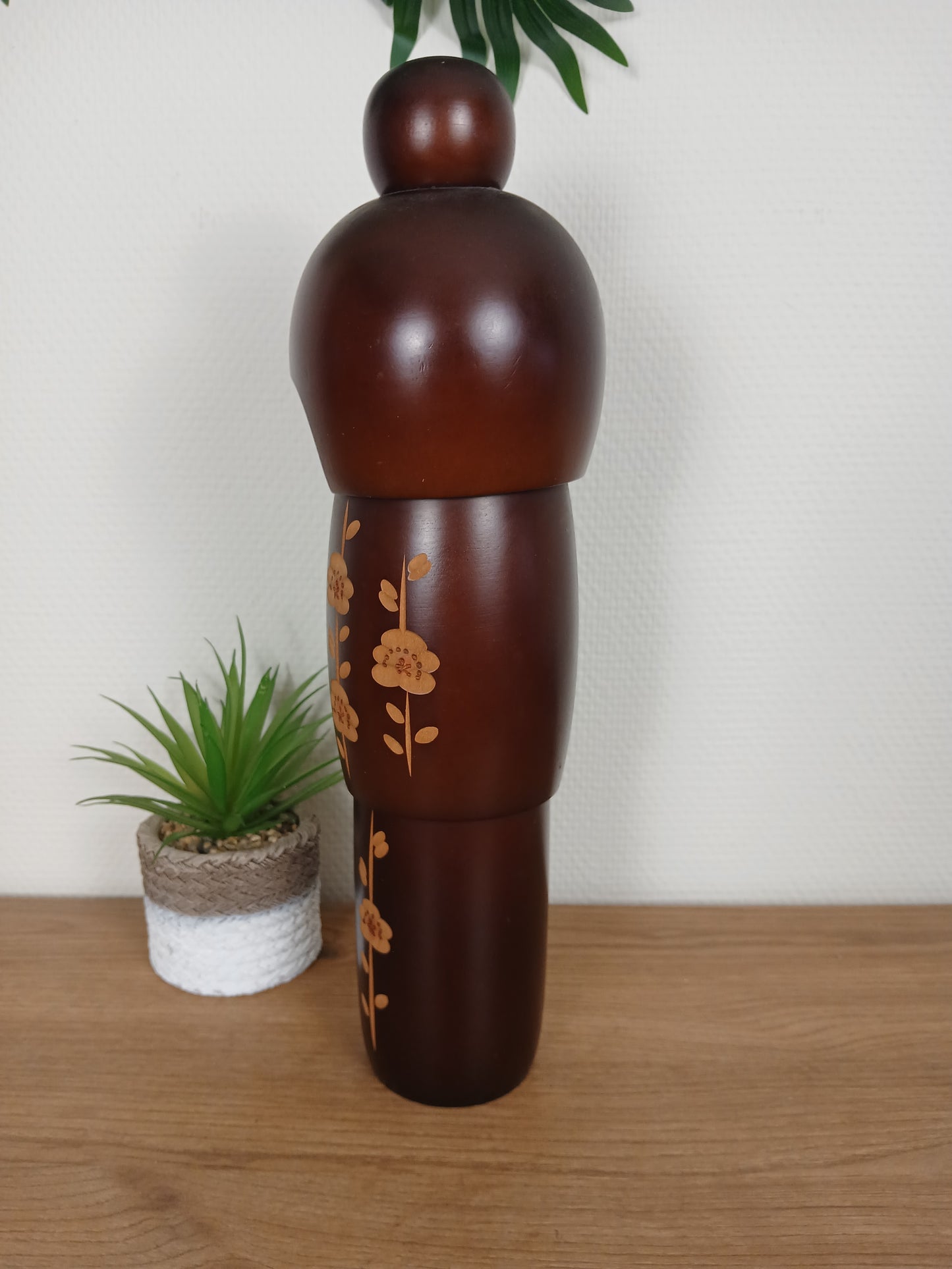 Large Vintage Creative kokeshi by Hajime Miyashita(1940-)- 38,5cm