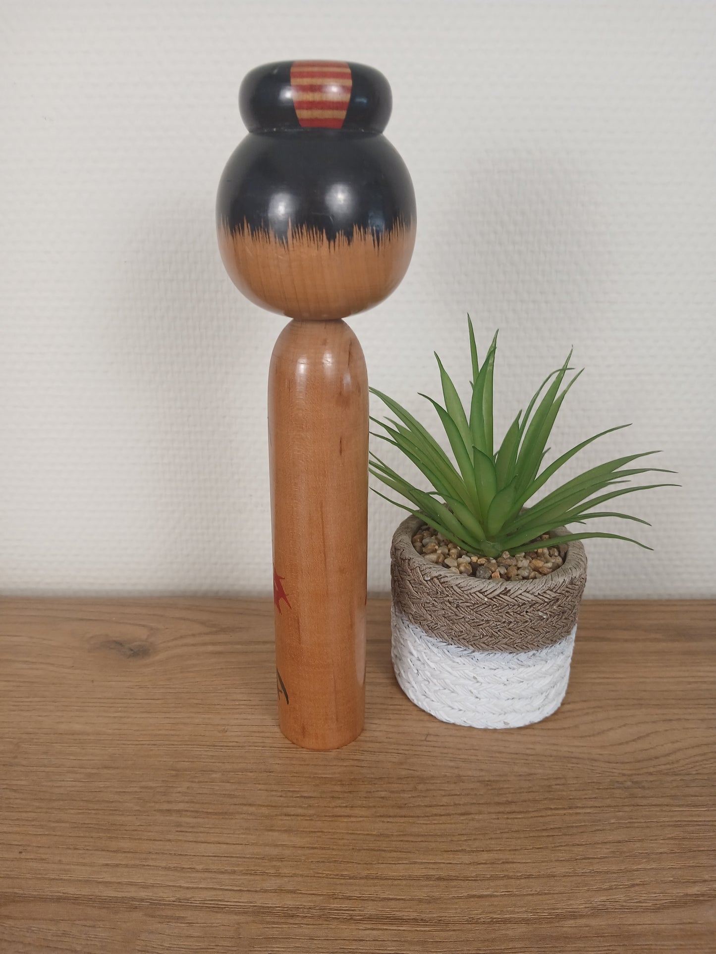 Vintage traditional Togatta kokeshi by Eitaro Sato (1939-)