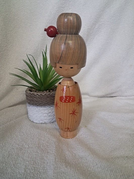 Vintage Sosaku kokeshi by Fujiko