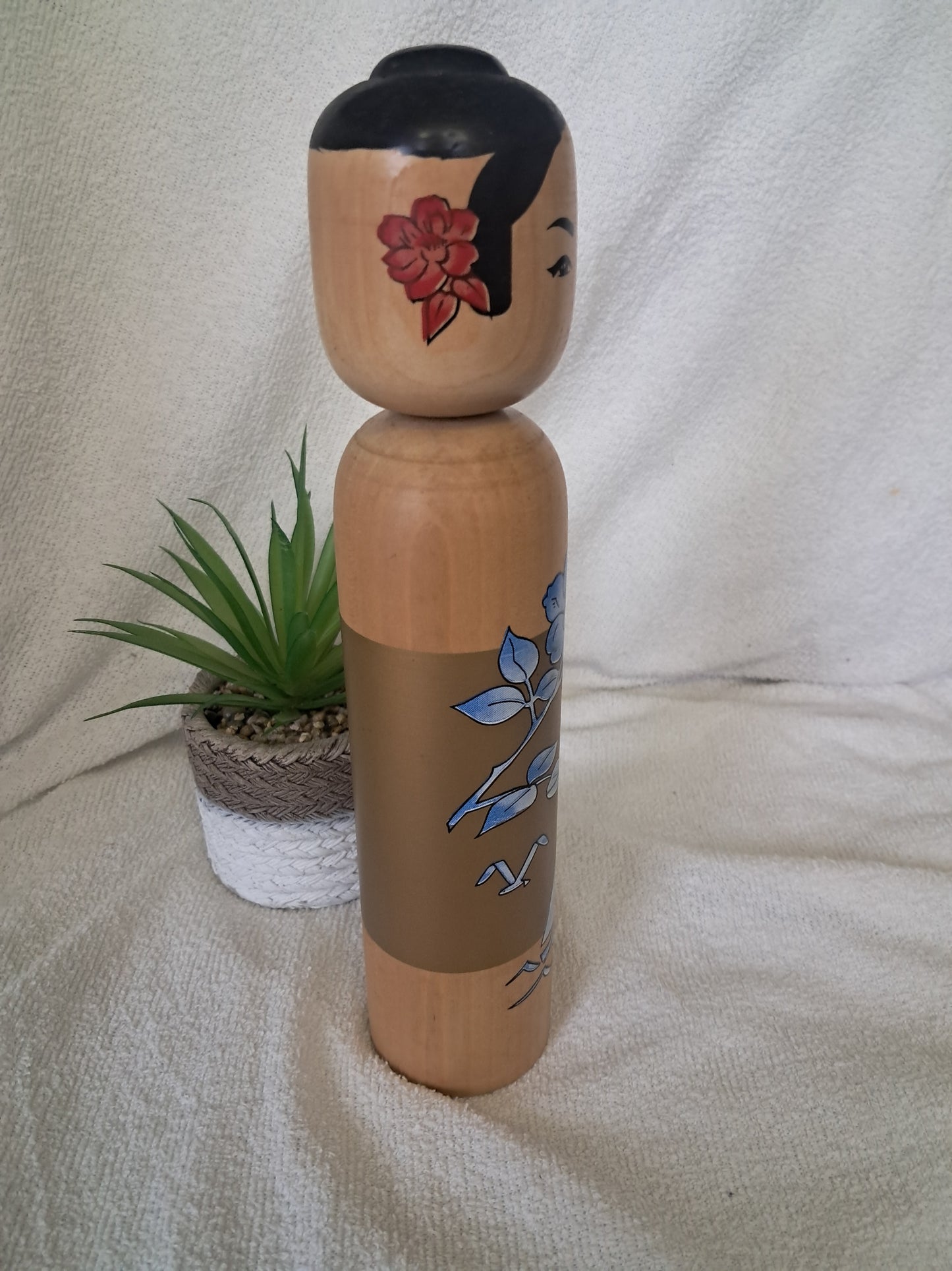 Amazing vintage traditional kokeshi