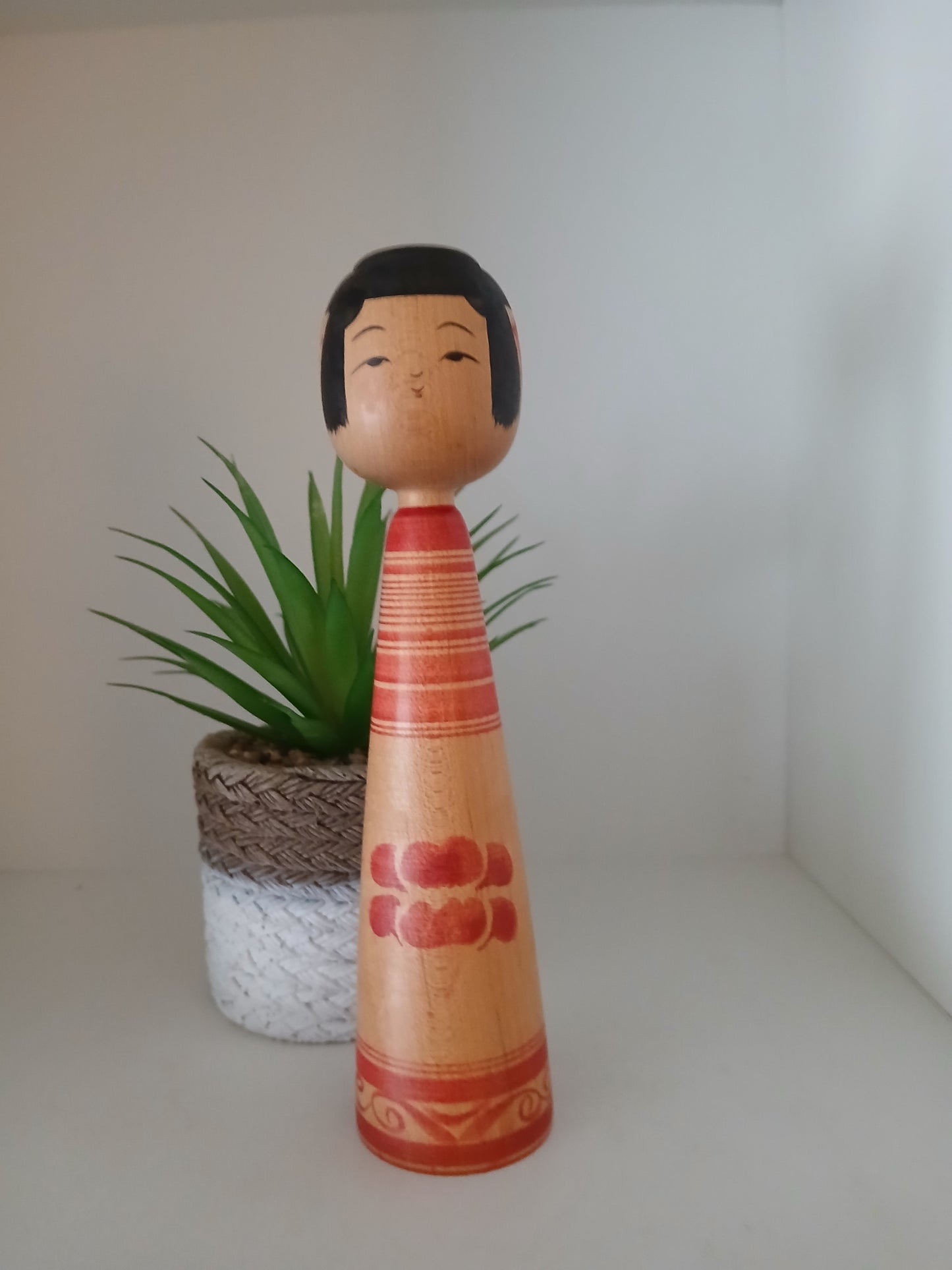 Vintage traditional Tsugaru kokeshi by Sato Nobu