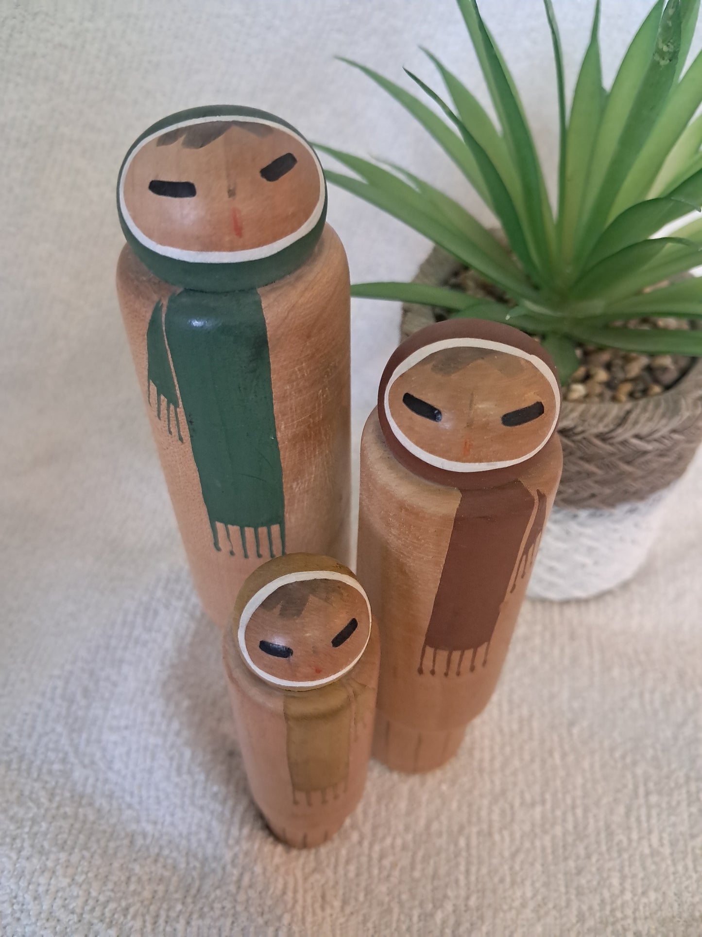 Vintage Sosaku kokeshi by Shozan Shido (1932-1995)