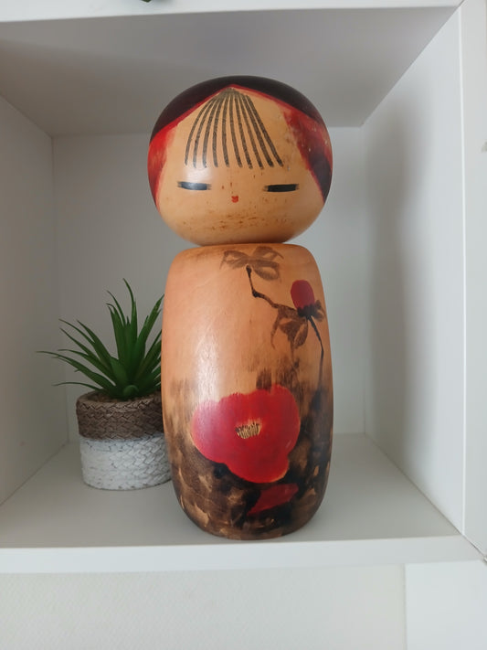 Rare vintage sosaku Kokeshi made by Masao Watanabe (1917-2007)