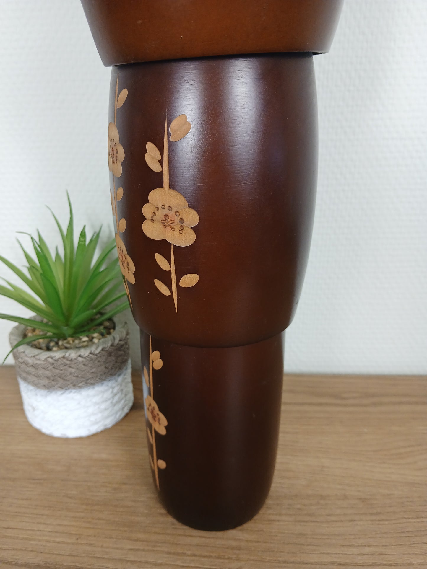 Large Vintage Creative kokeshi by Hajime Miyashita(1940-)- 38,5cm
