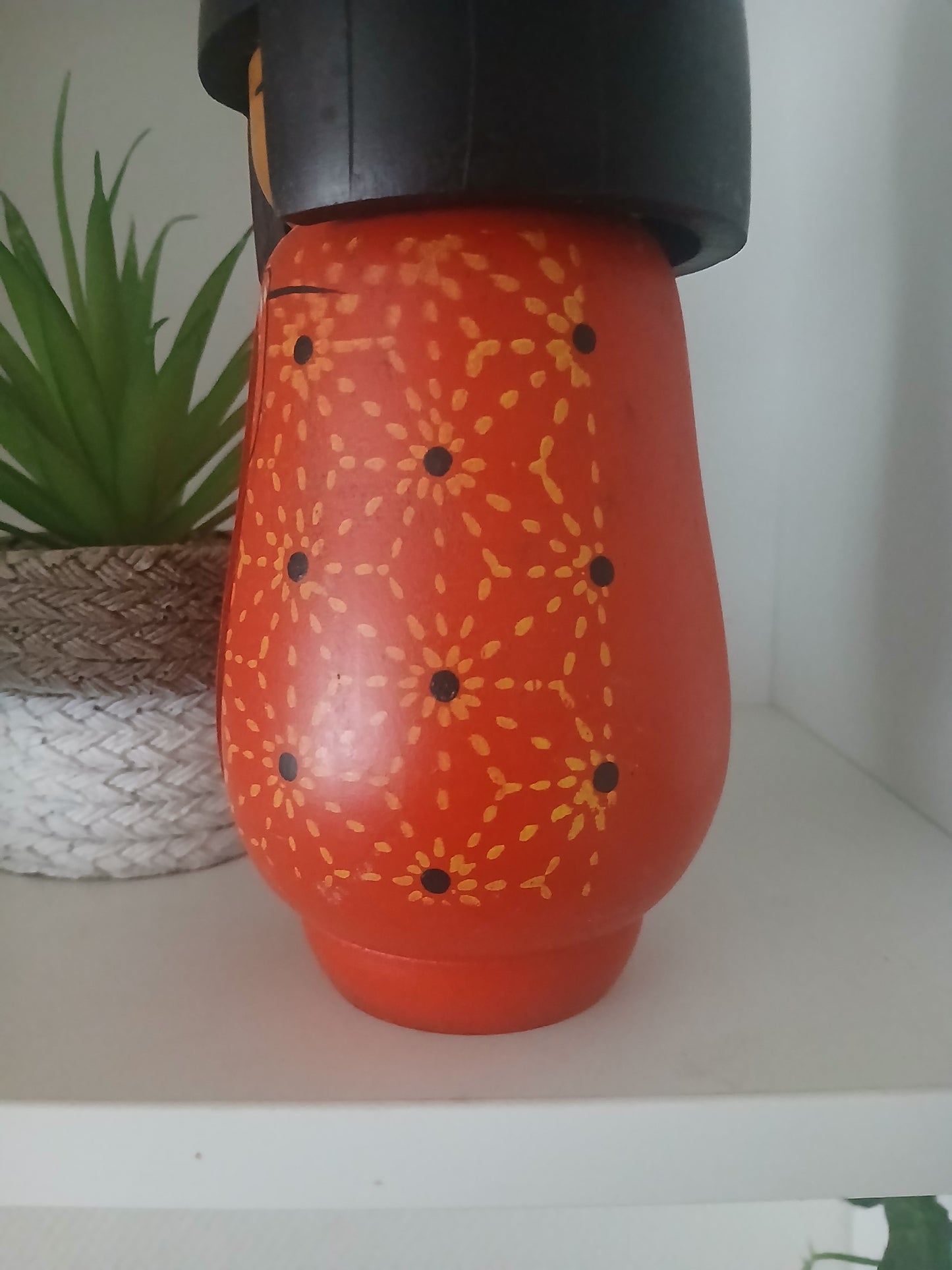 Vintage Gumma kokeshi made by Kazuo Takamizawa (1927-)