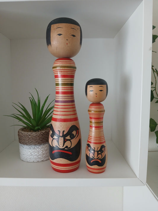 Vintage set traditional Tsugaru kokeshi by Shimazu Seiichi (1930-)