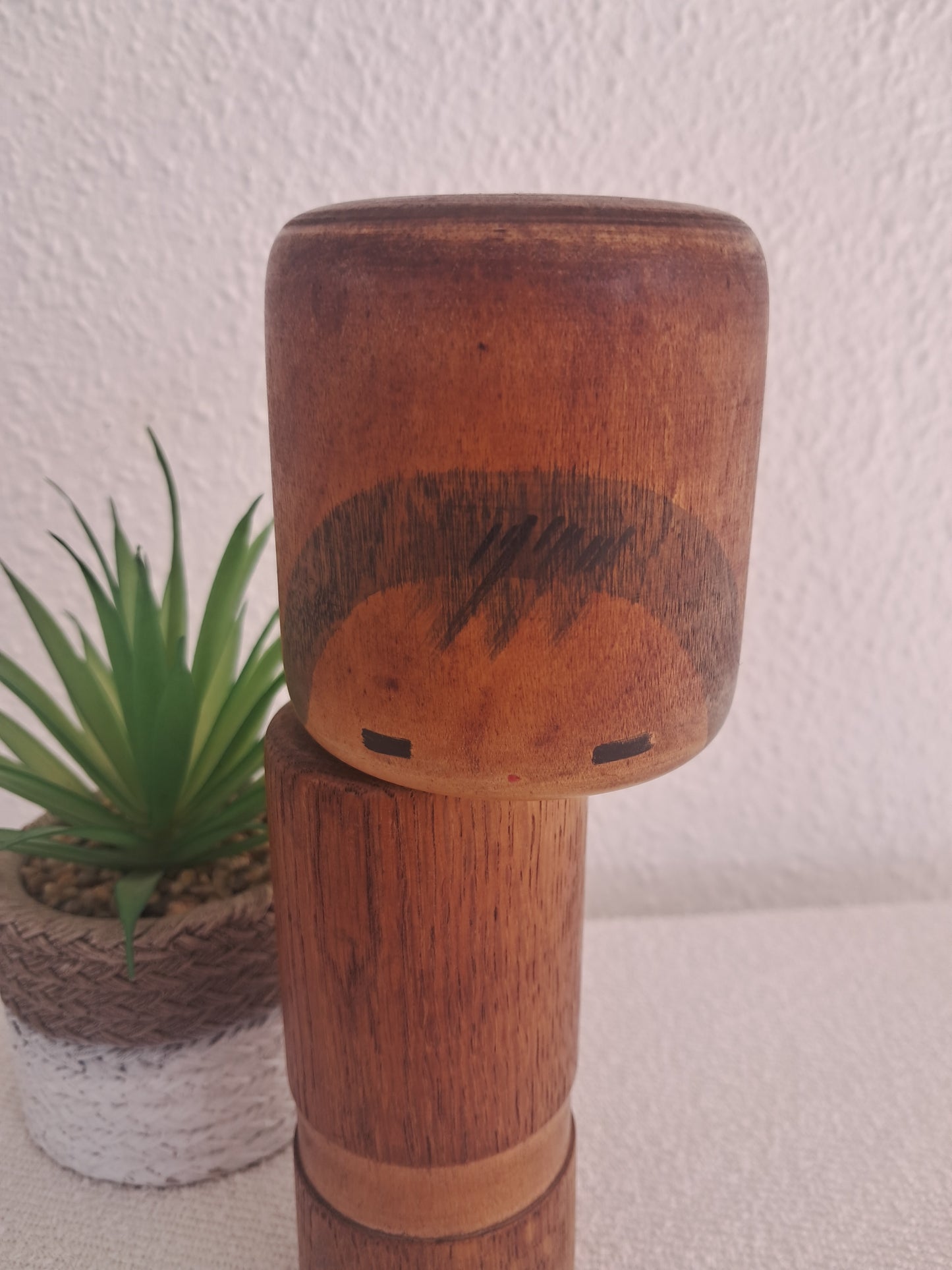 Exclusive Sosaku Kokeshi made by Hideo Ishihara (1925-1999)