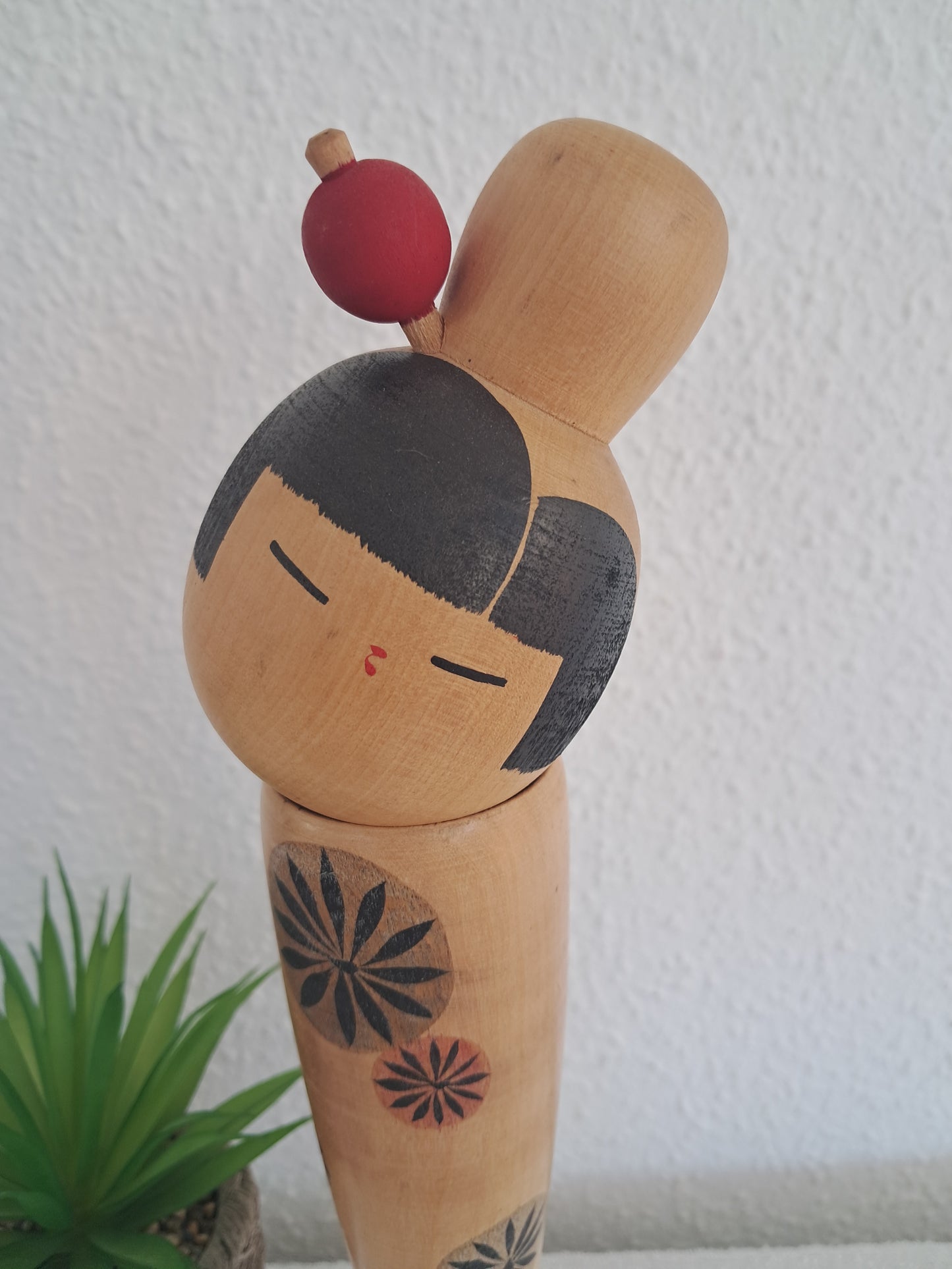 Vintage Sosaku Kokeshi Doll by Sadako Suzuki