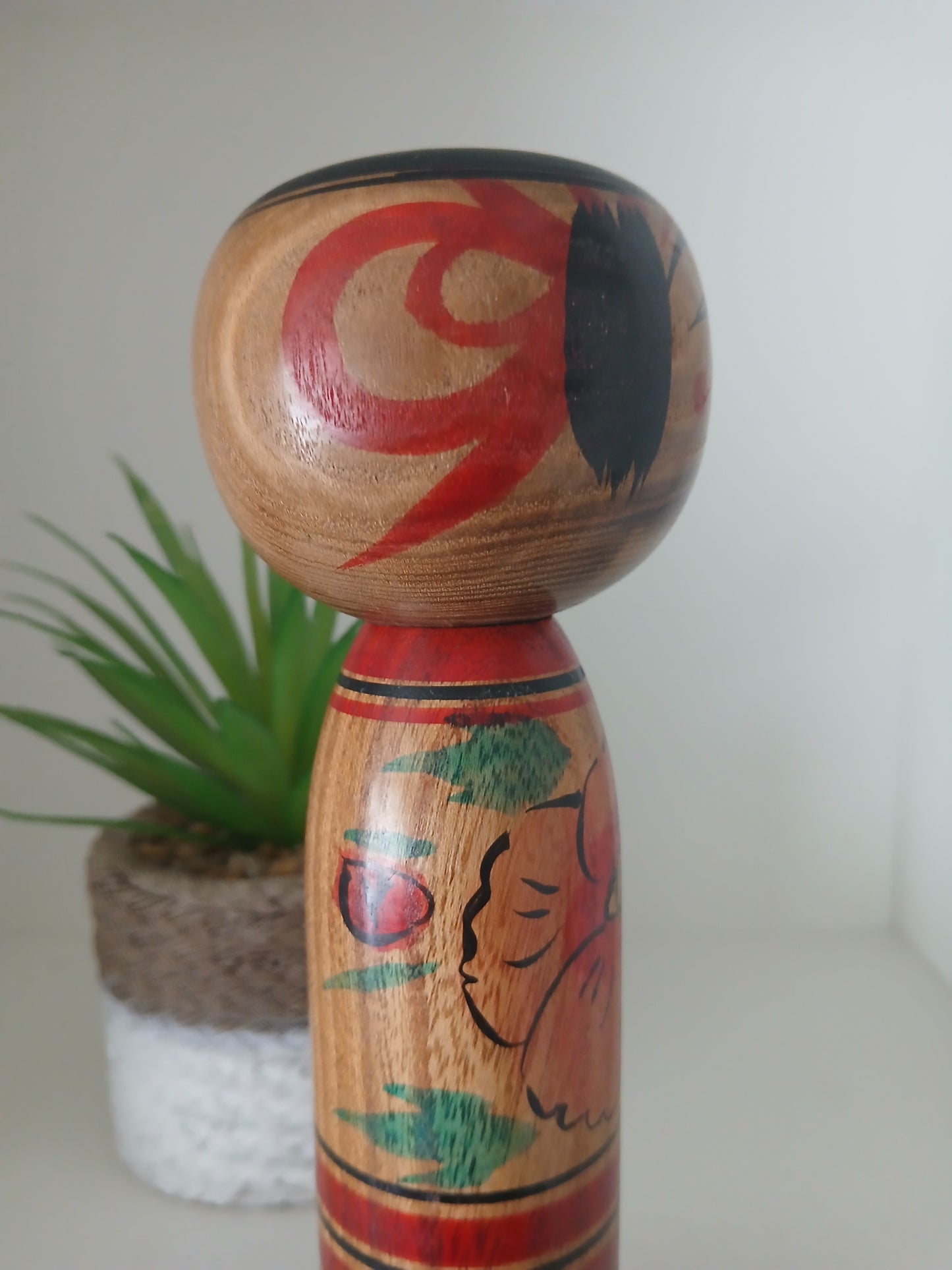Vintage traditional Nakanosawa kokeshi