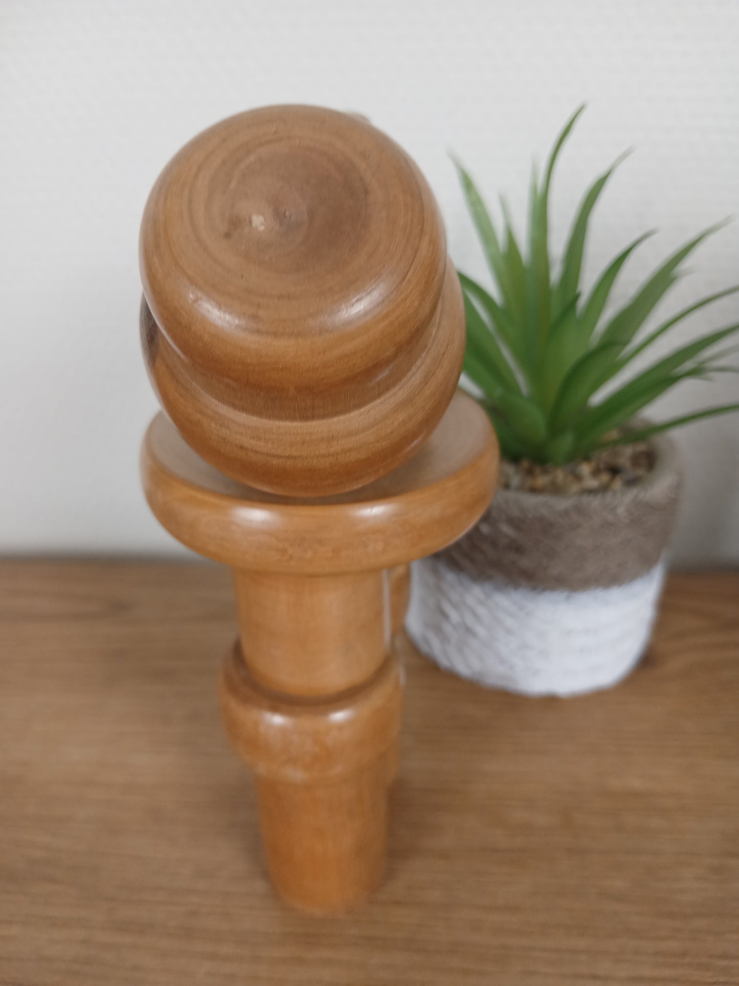 Vintage Sosaku Kokeshi made by Kishi Sadao (1932-1998)