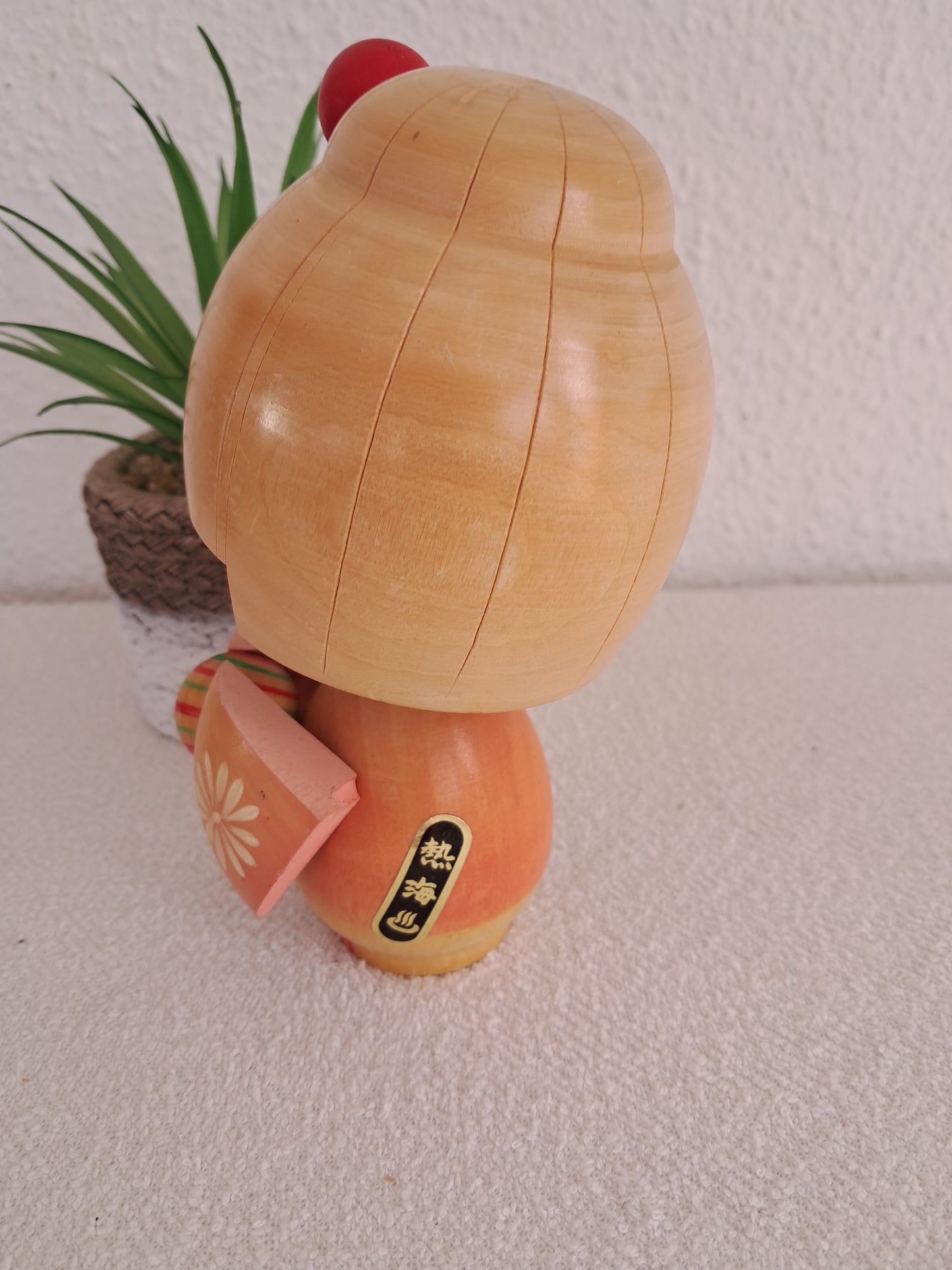 Cute Sosaku kokeshi by Ishida Waichi