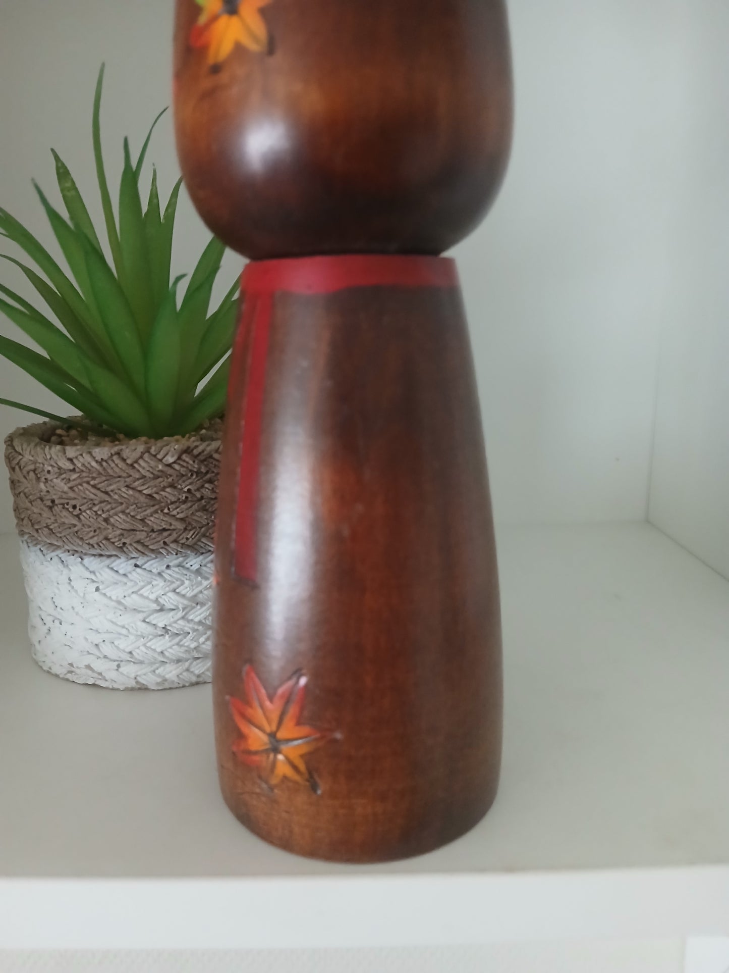 Beautiful creative kokeshi by Kishi Sadao (1932-1998)