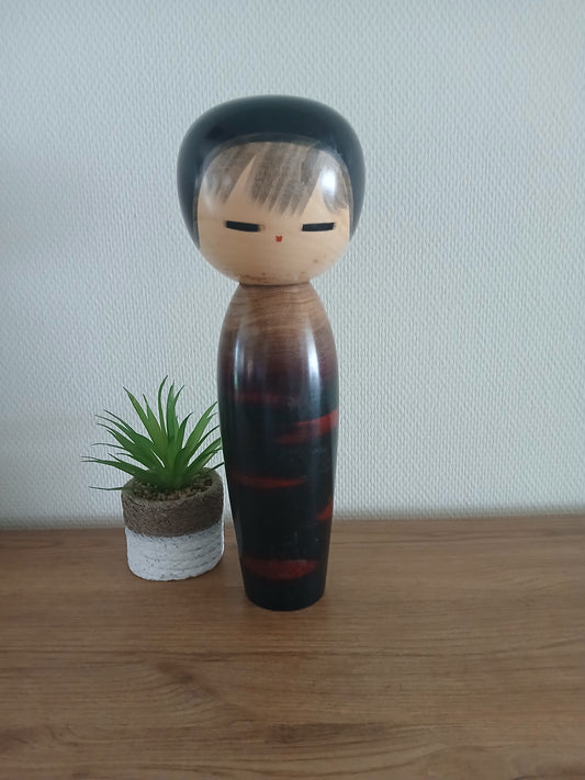 Vintage Sosaku Kokeshi made by Watanabe Masao (1917-2007)