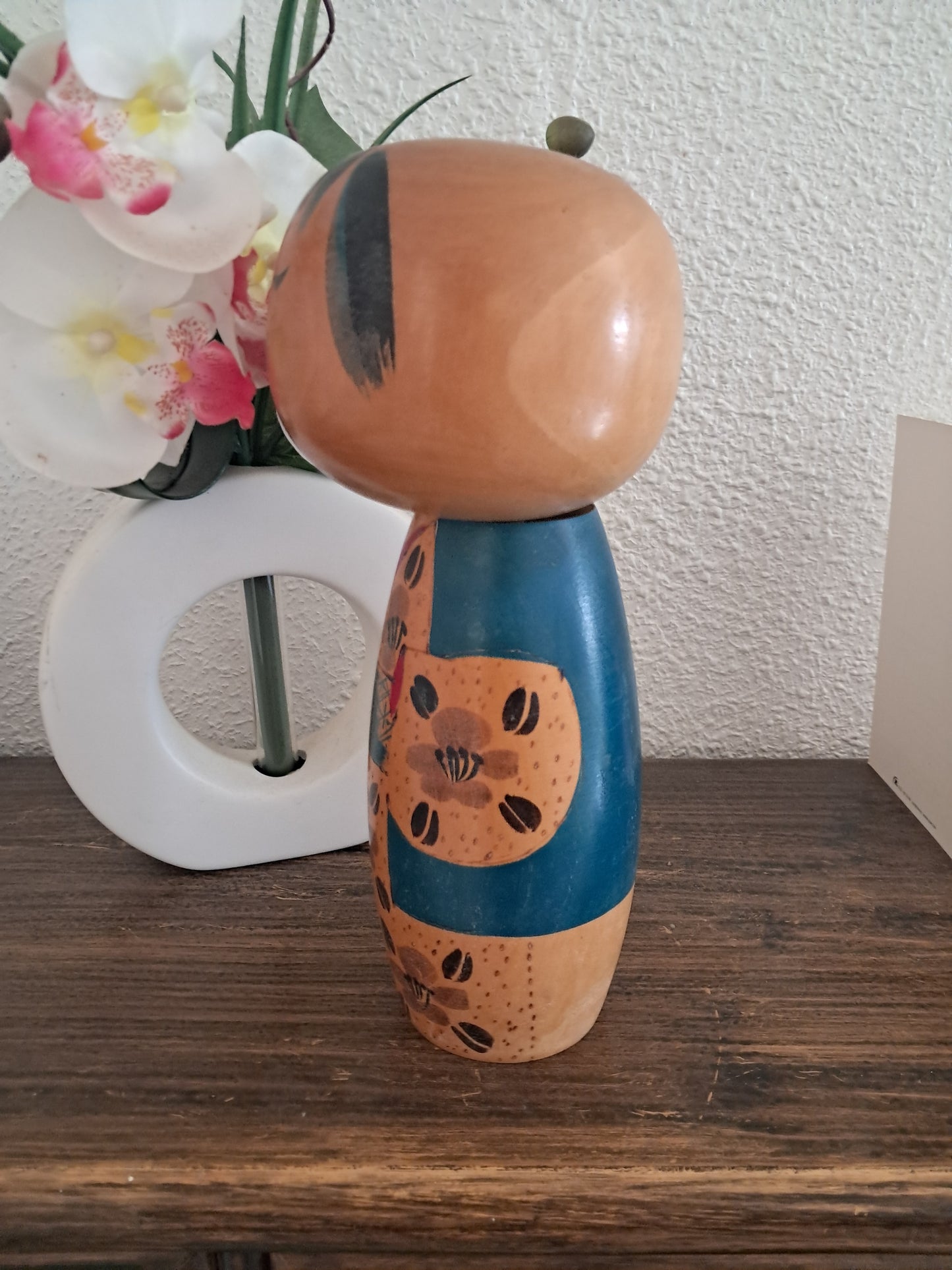 Big chunky vintage Sosaku kokeshi by Mitsuo