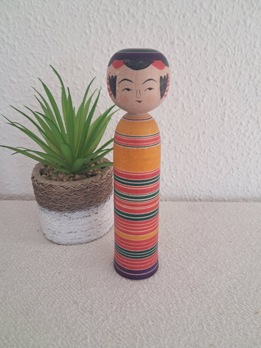 Beautiful Yajiro kokeshi by Sato Seiko（1947～）