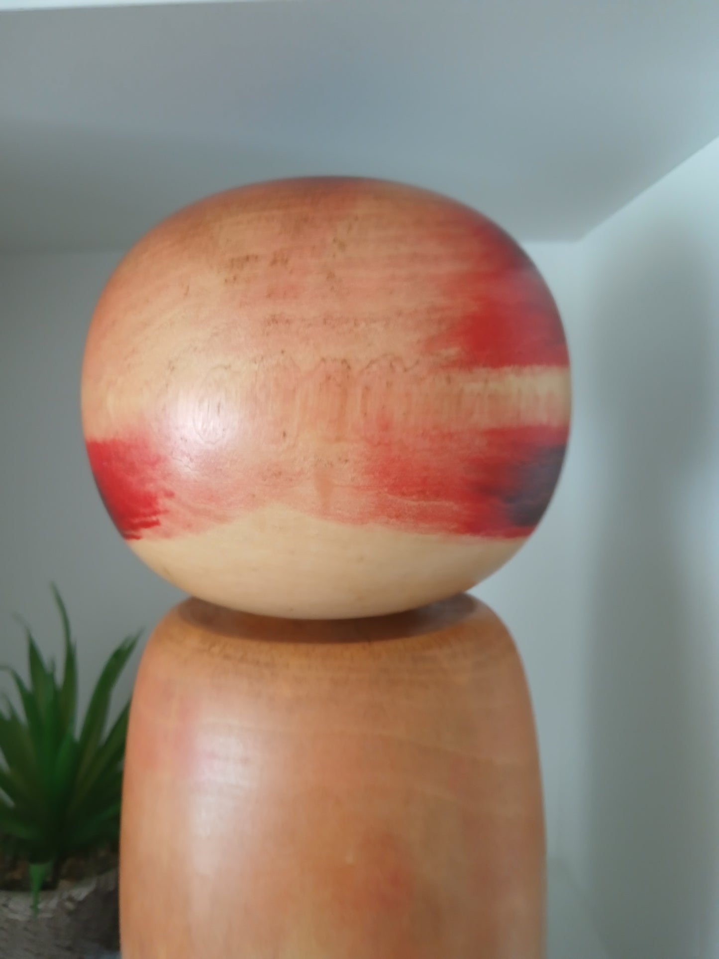 Rare vintage sosaku Kokeshi made by Masao Watanabe (1917-2007)
