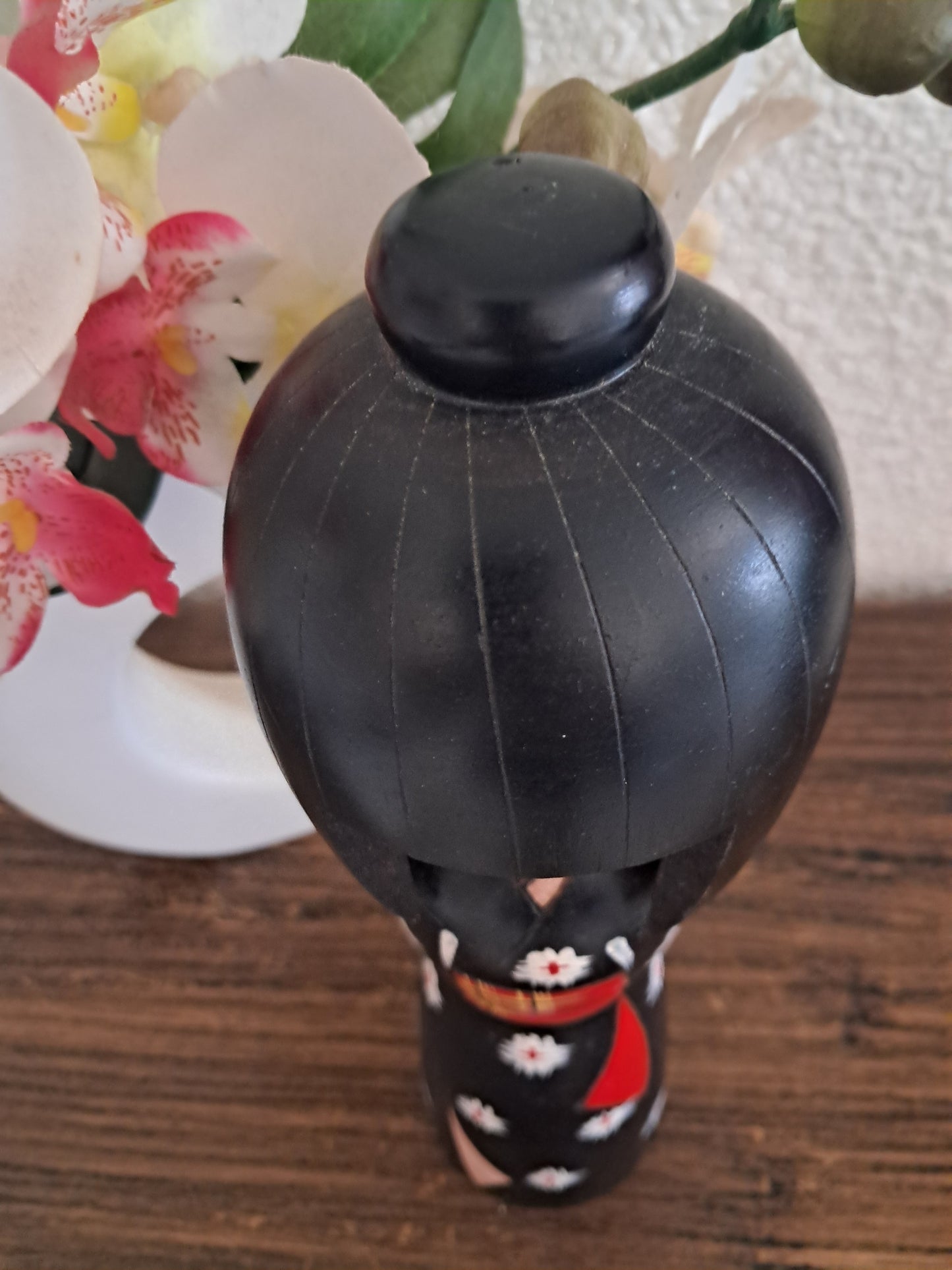 Vintage Sosaku kokeshi by Kishi Sadao (1932-1998)