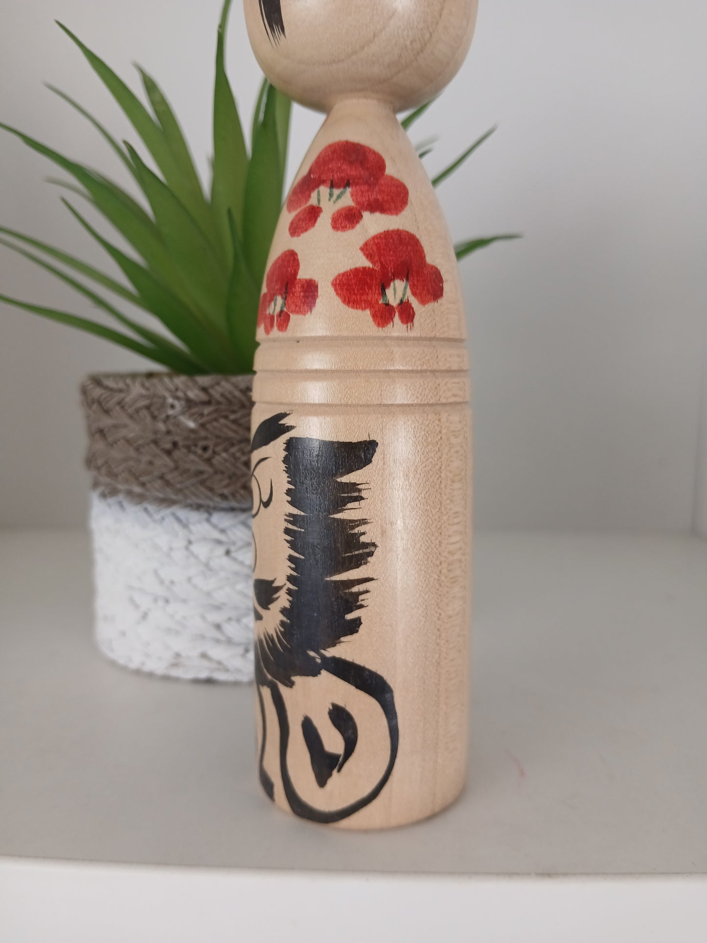 Vintage Togatta kokeshi by Sato Katsuhiro with Daruma - Dated 1992
