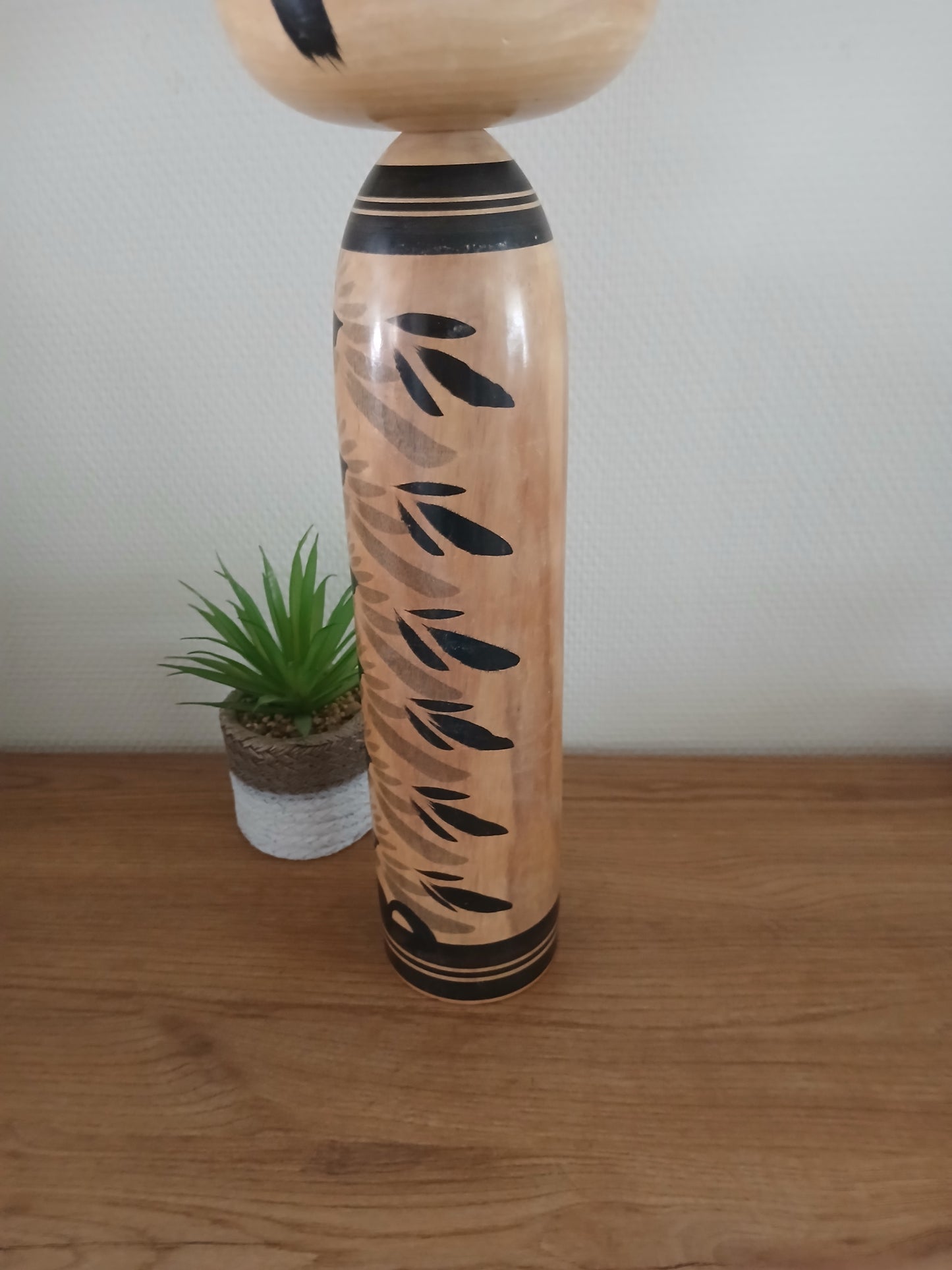 XL Vintage traditional monochrome Togatta kokeshi by Asukura