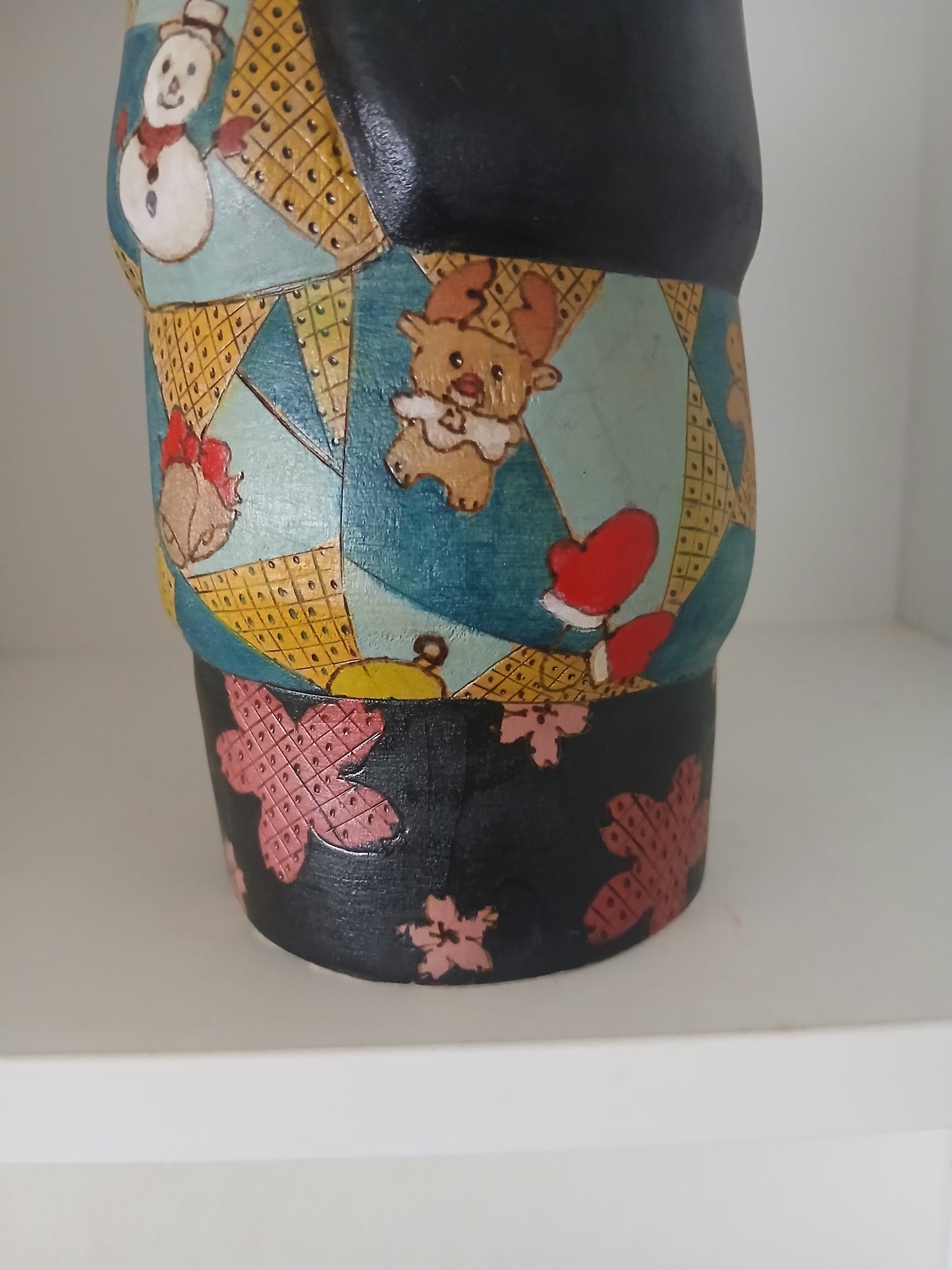 Exclusive creative kokeshi by Yuko Yamazaki - Christmas serie 2025