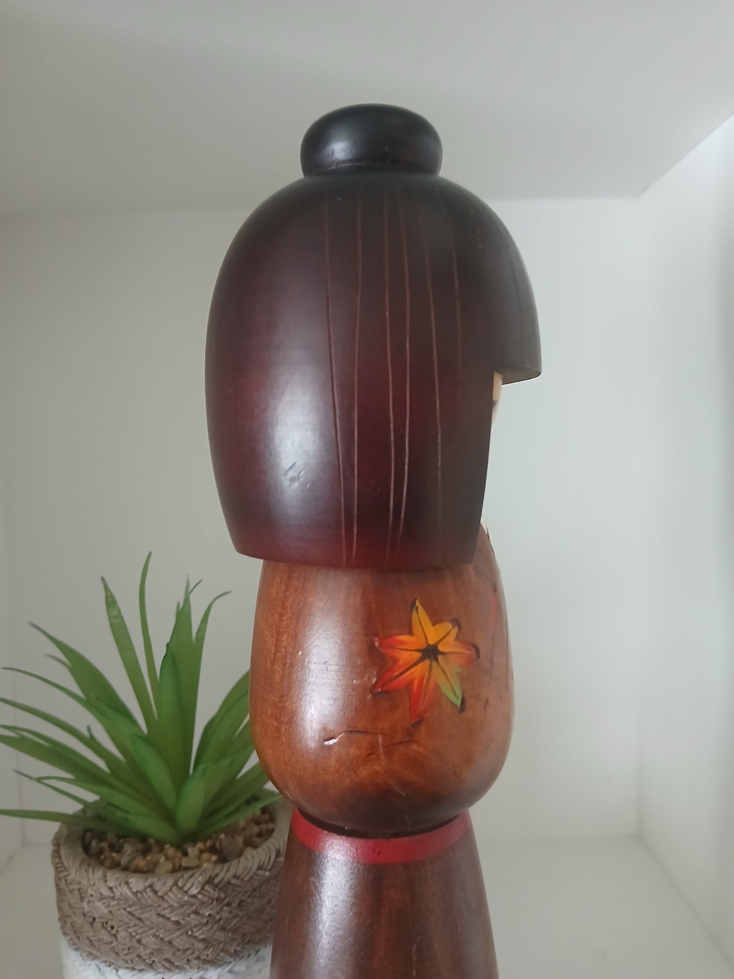 Beautiful creative kokeshi by Kishi Sadao (1932-1998)