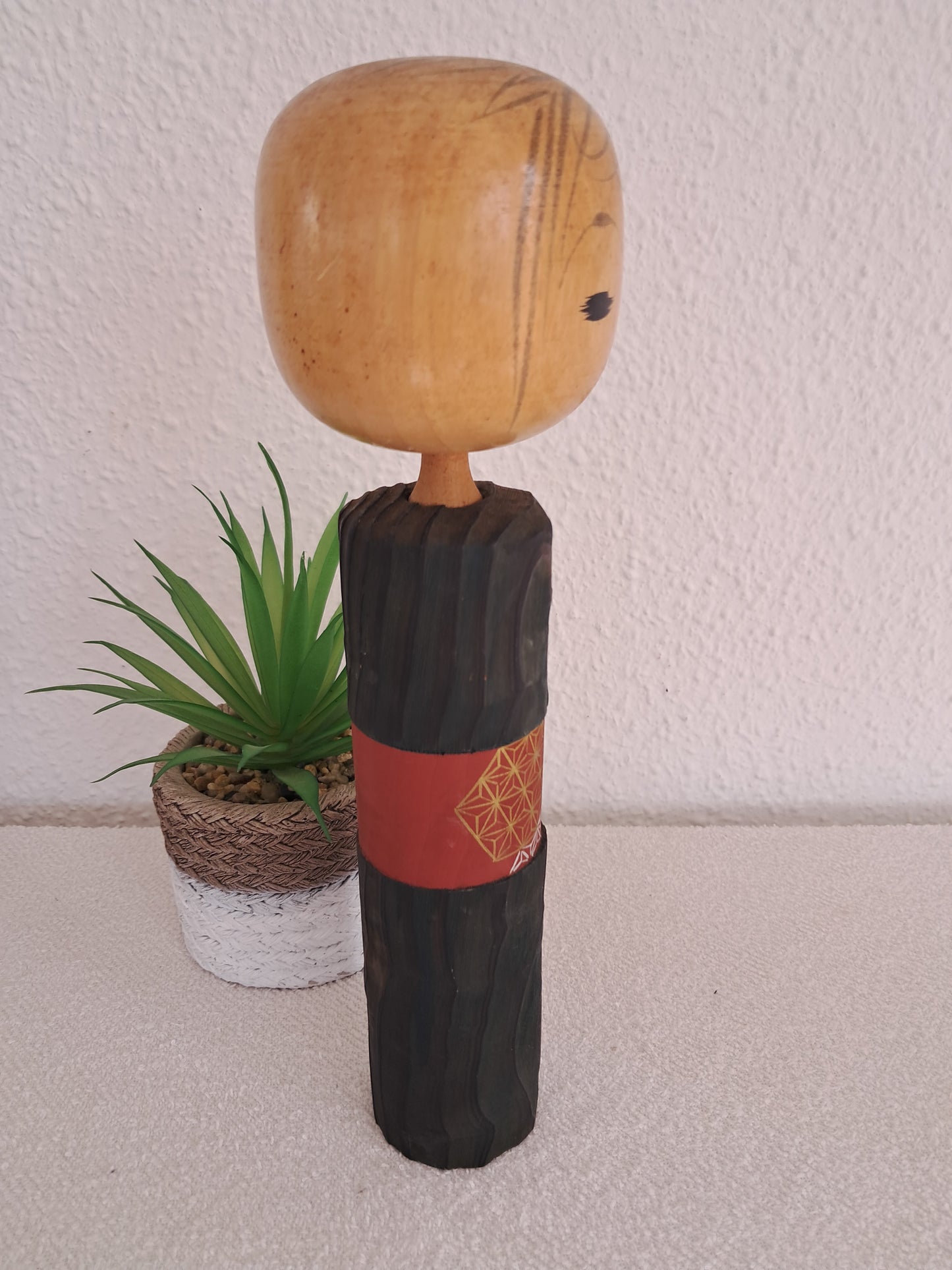 Vintage Sosaku Kokeshi Tsujita Ryozo