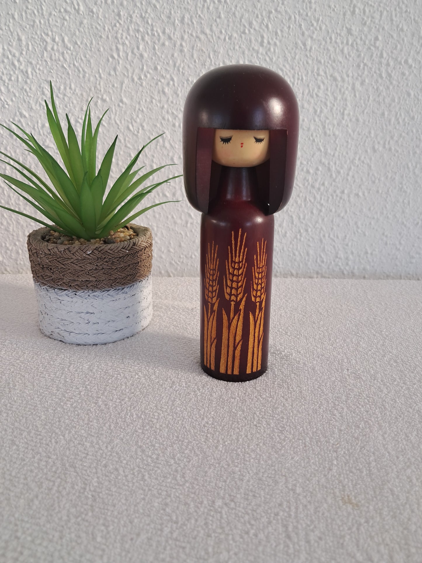 Vintage Gumma kokeshi made by Miyashita Hajime (1940-)