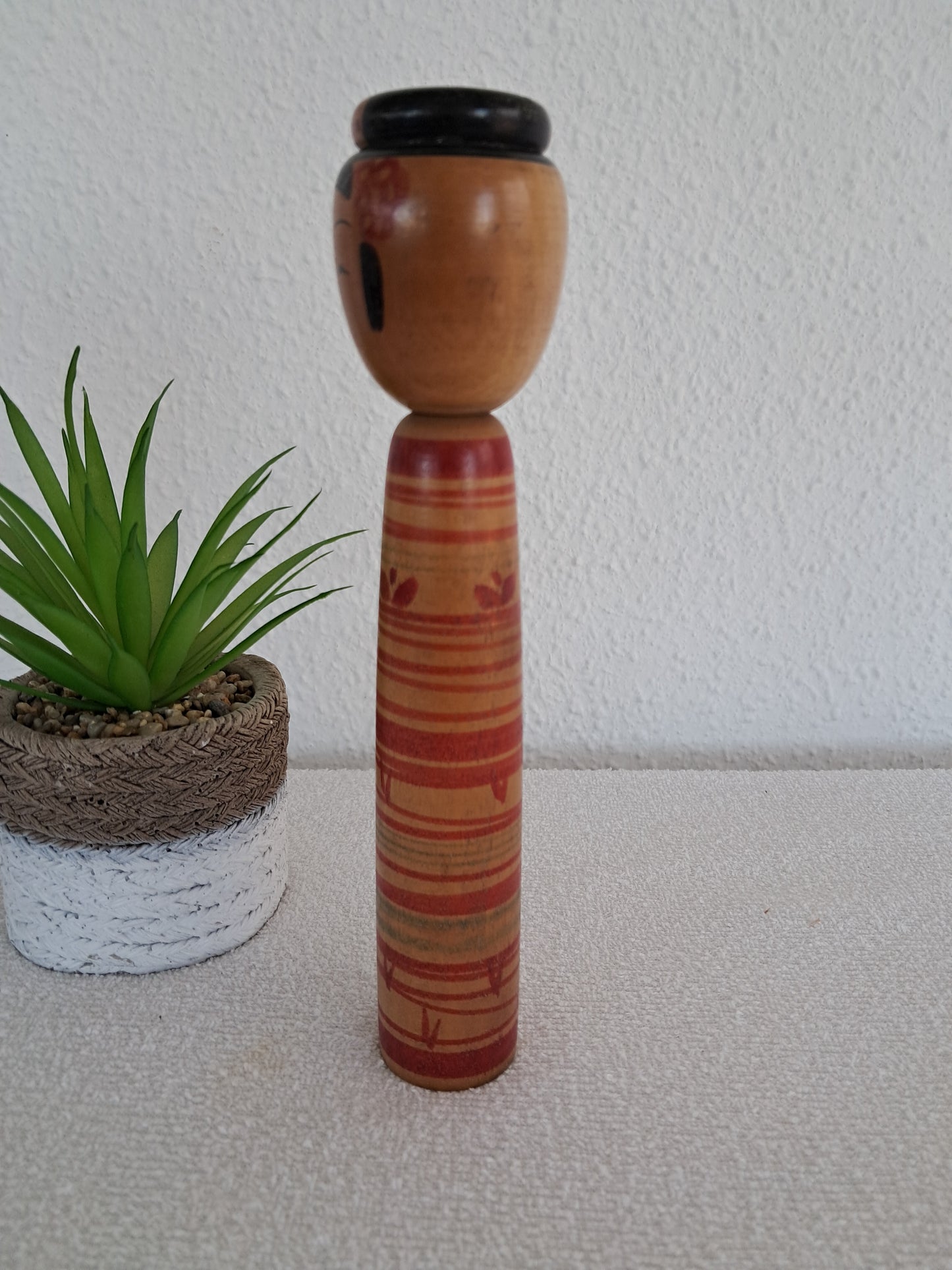 Traditional Vintage Tsuchiyu Kokeshi made by Sakuma Tsuneo (1906-1996)