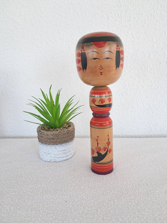 Traditional Vintage Yajiro Kokeshi made by Takahashi Seishi (1911-1978) - Made in 1975