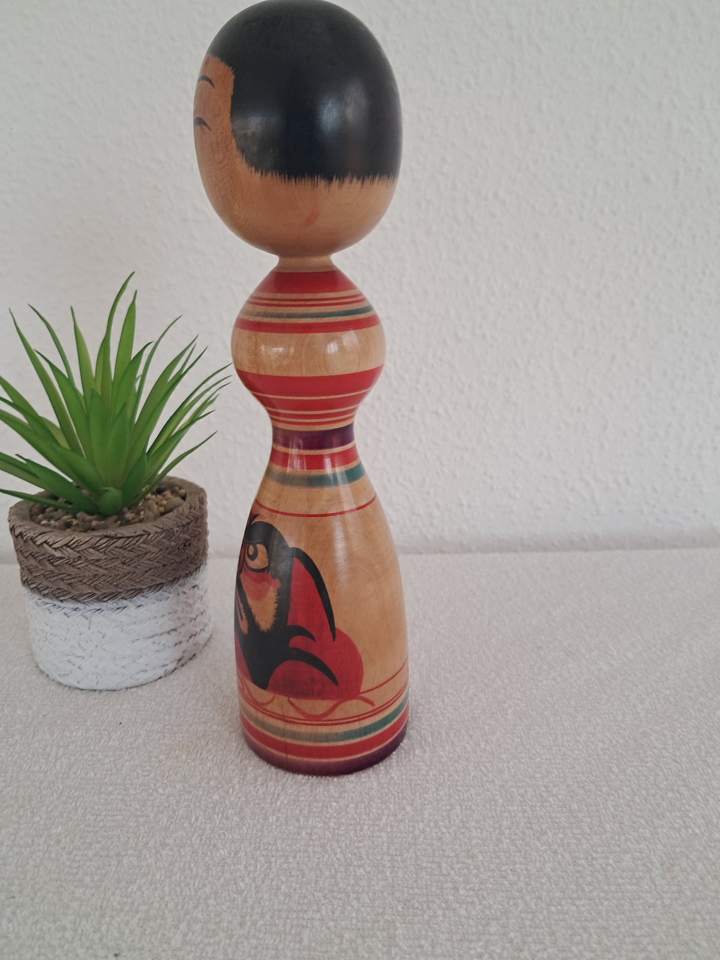 Vintage traditional Tsugaru Kokeshi made by Mori Shoichi (1954-）