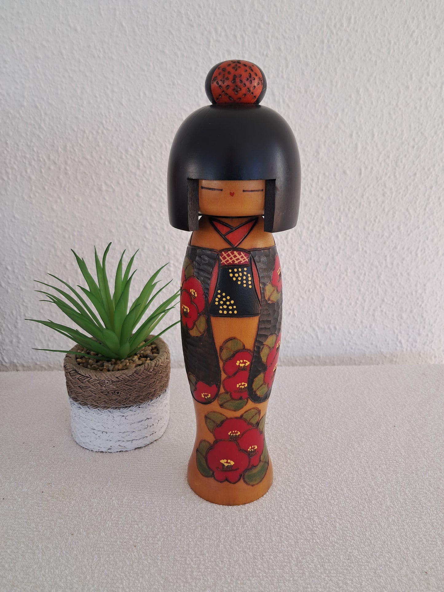 Vintage Sosaku Kokeshi made by Kazuo Takamizawa (1927-)