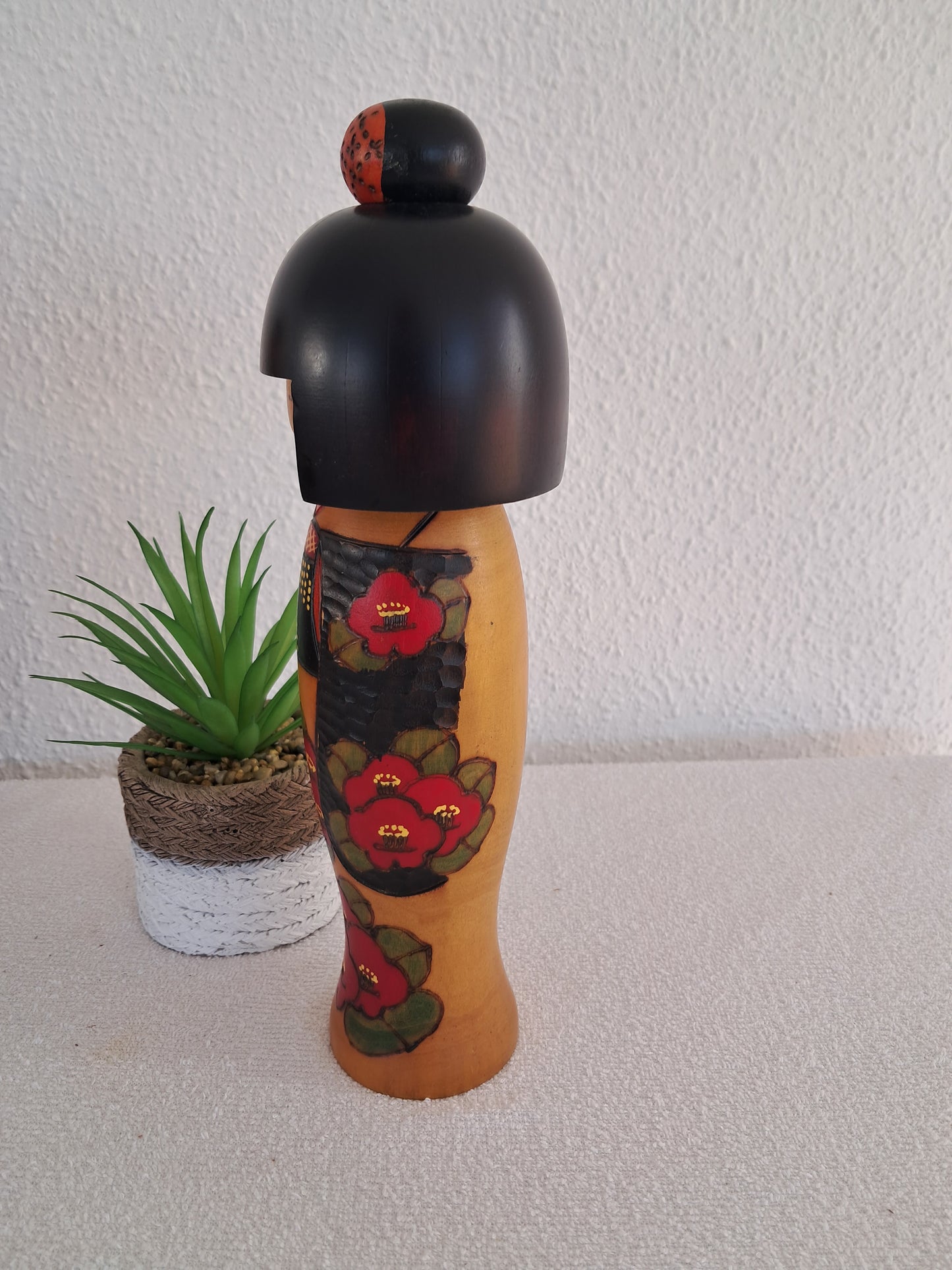 Vintage Sosaku Kokeshi made by Kazuo Takamizawa (1927-)