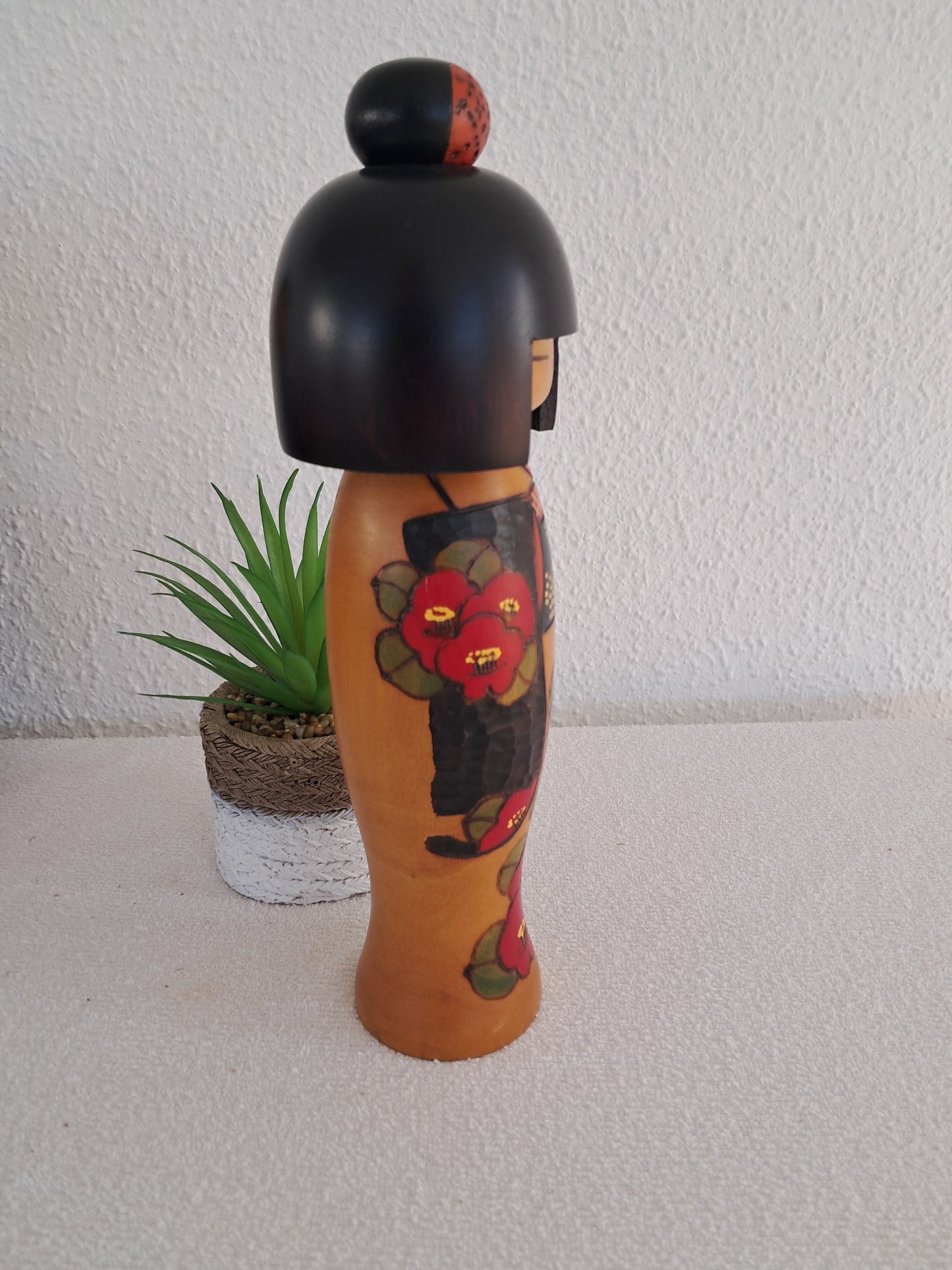 Vintage Sosaku Kokeshi made by Kazuo Takamizawa (1927-)