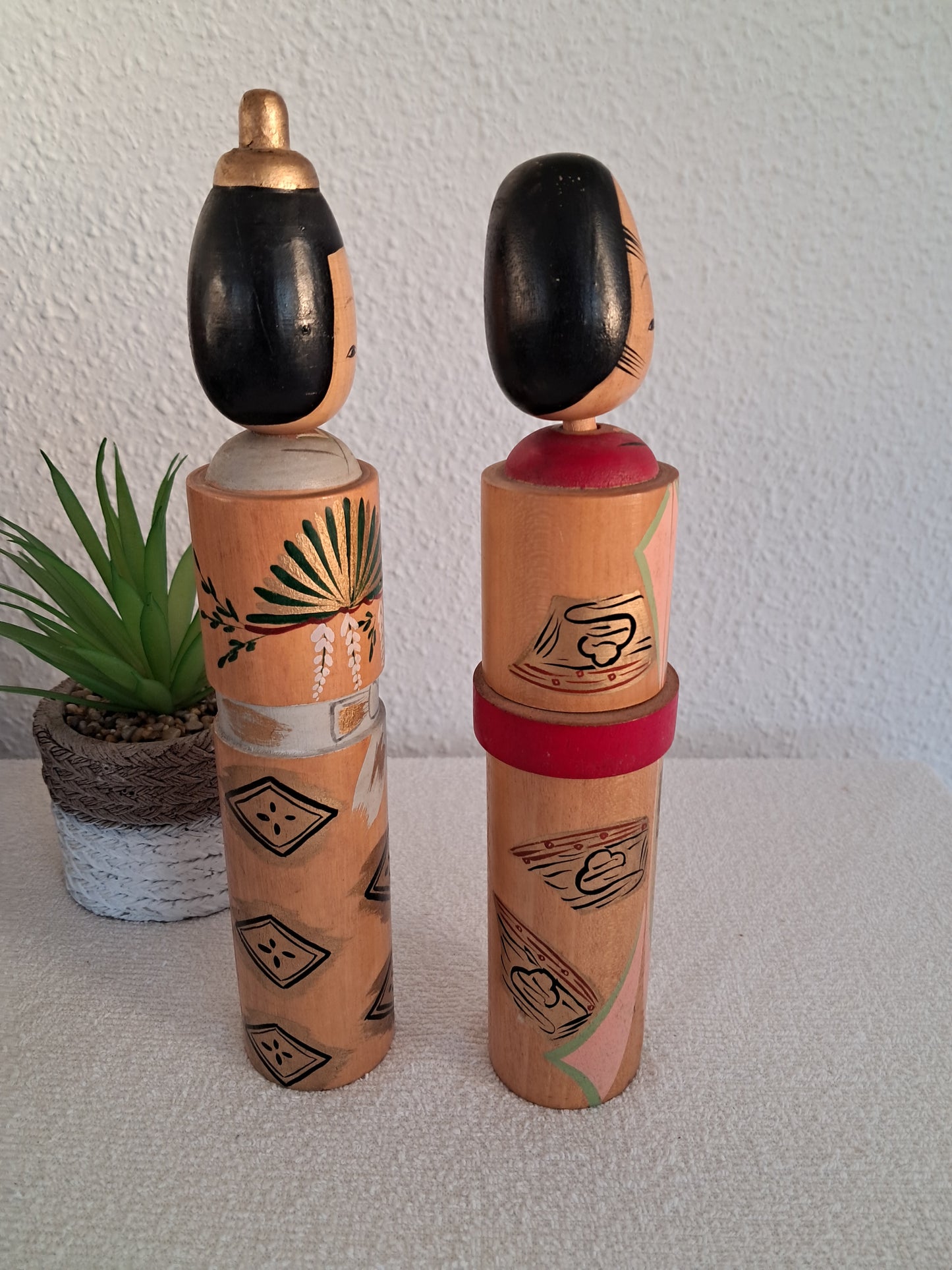 Vintage set Hina kokeshi made by Yoshiko