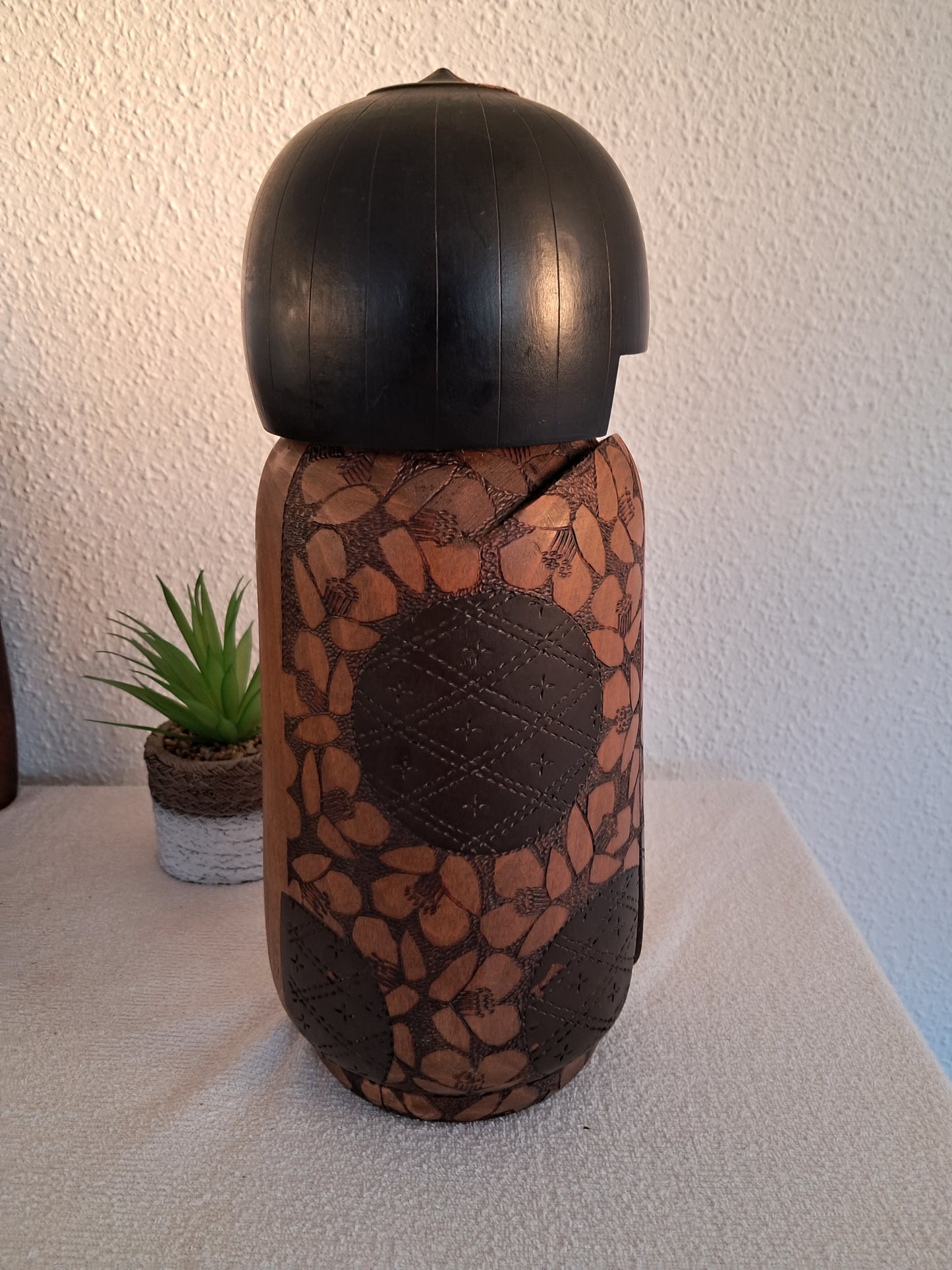 Exclusive Large Vintage Gumma Kokeshi by Inosuke Kobayashi (1931-2000)