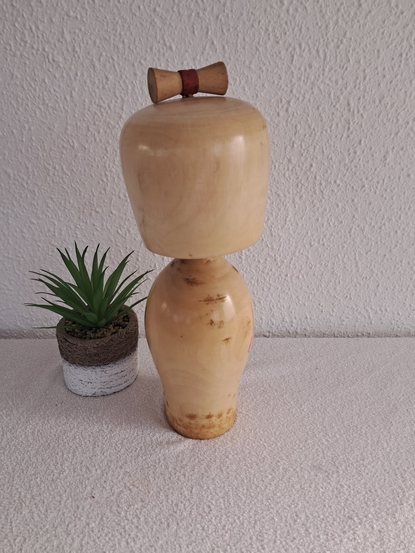 Big Sosaku kokeshi by Kojo Tanaka