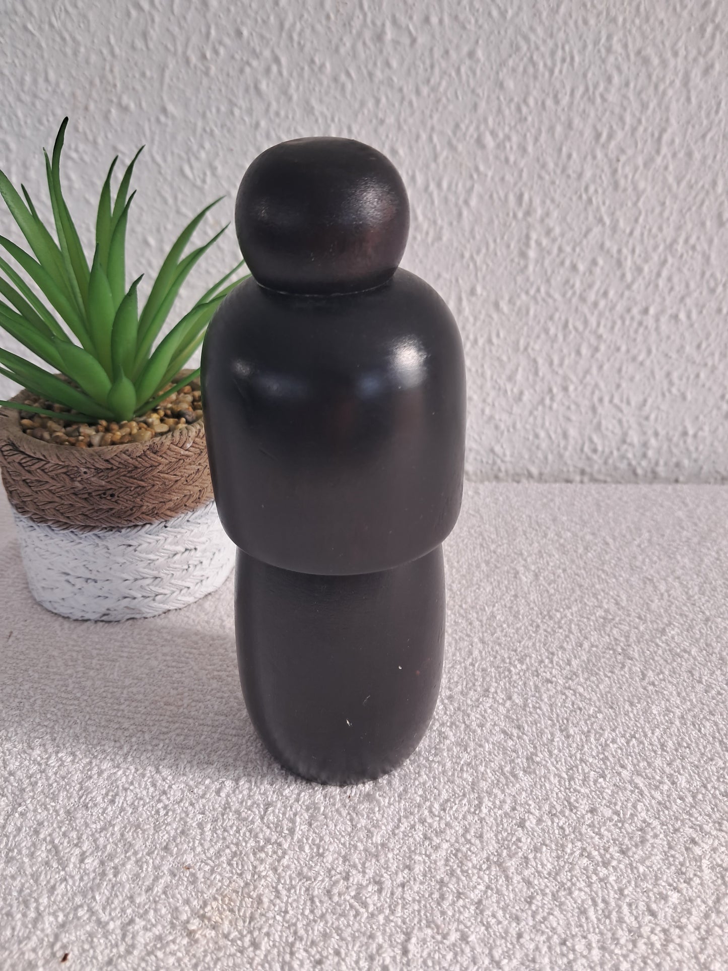 Vintage Gumma kokeshi by Hajime Miyashita (1940-)