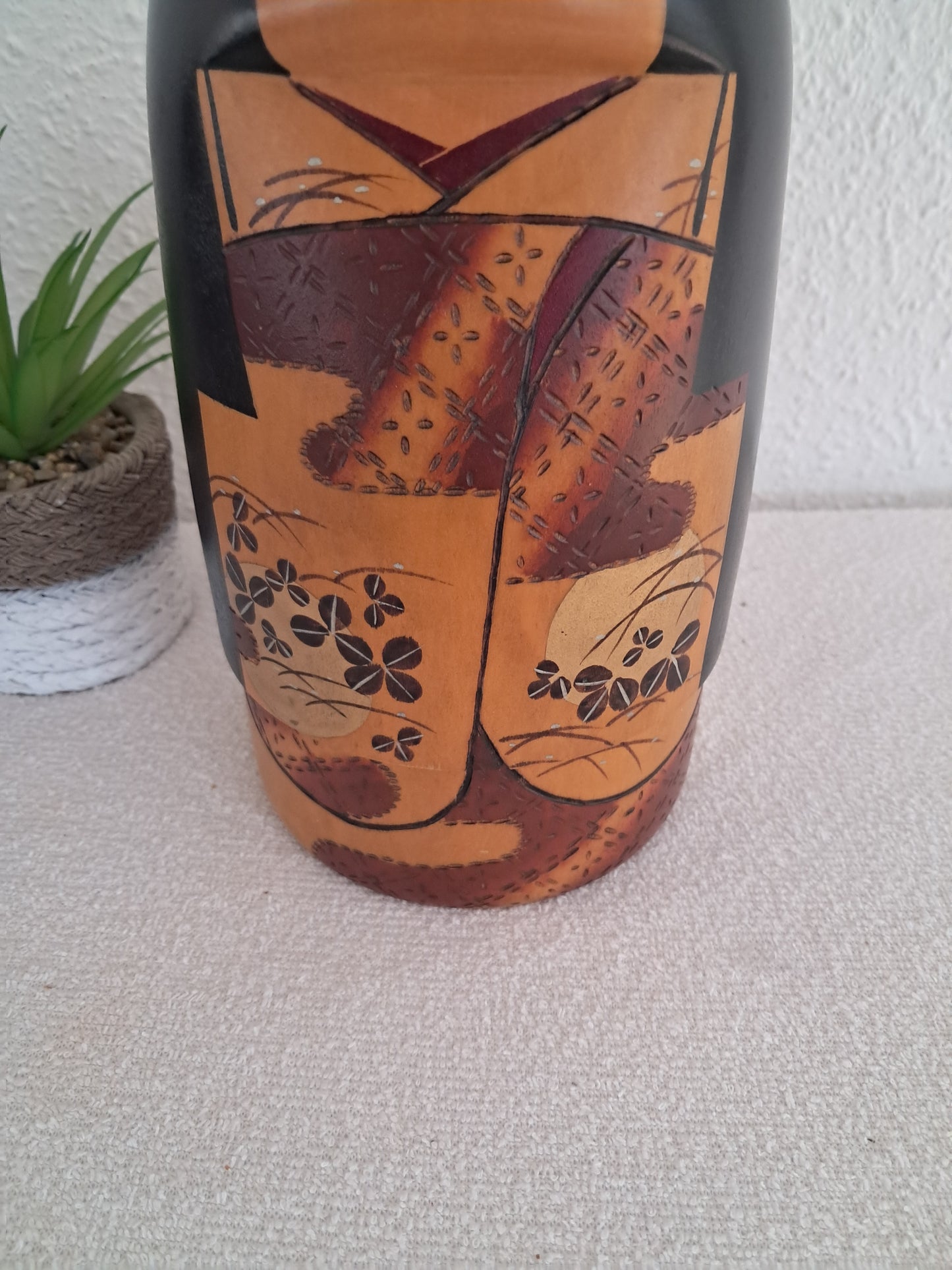 Exclusive Vintage Sosaku Kokeshi made by Yoshio Otani (1936-)