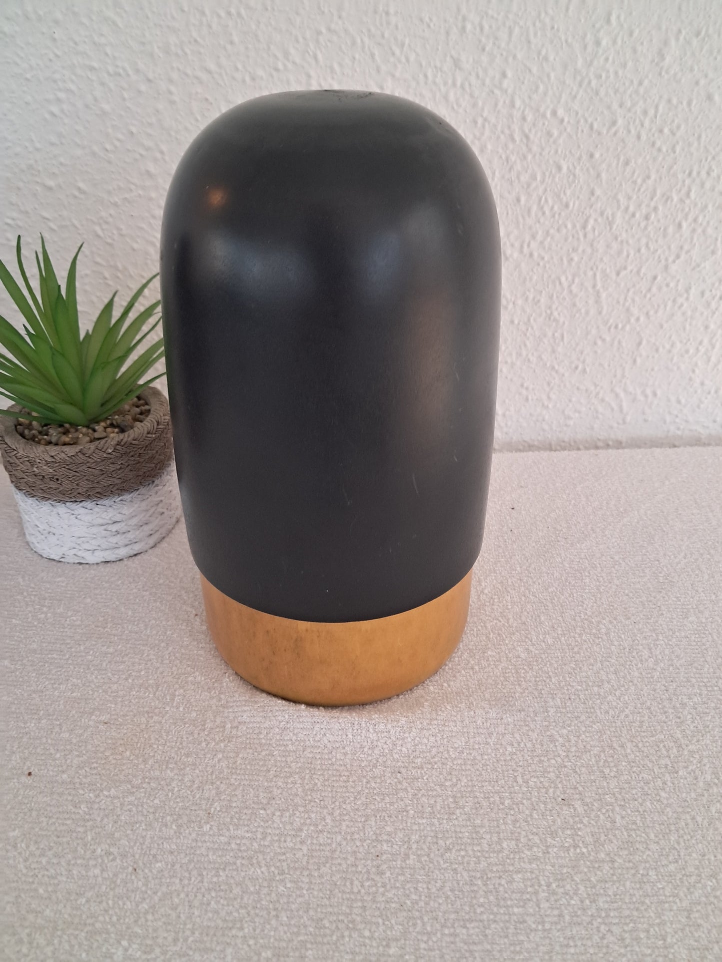 Exclusive Vintage Sosaku Kokeshi made by Yoshio Otani (1936-)