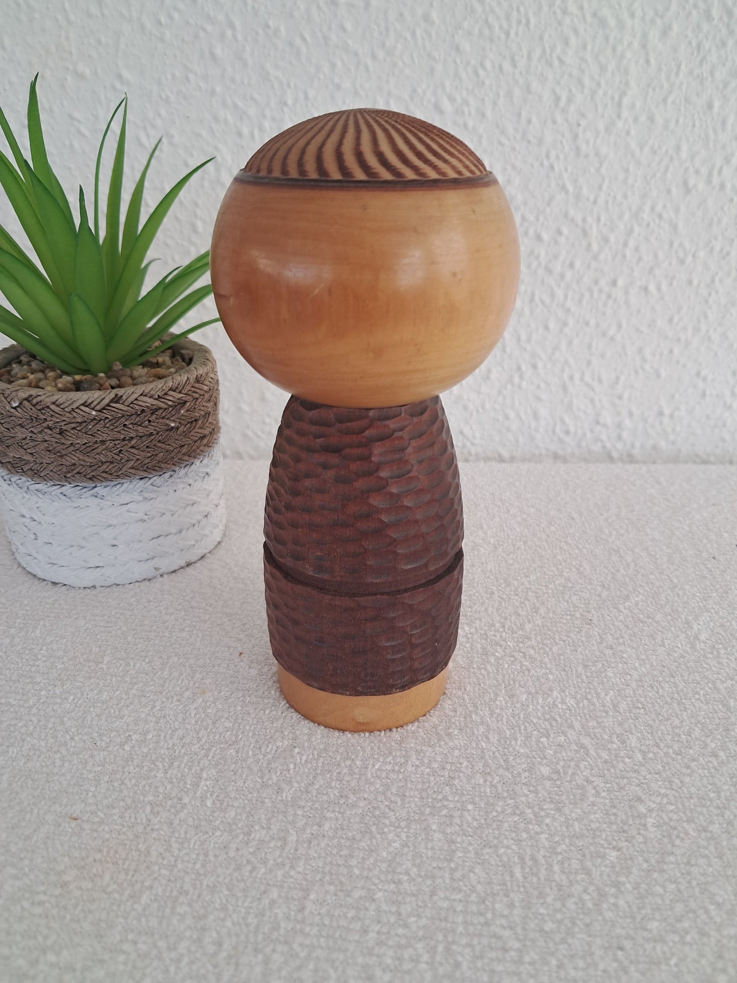 Exclusive sosaku kokeshi by Katase Kahei (1922-2015)