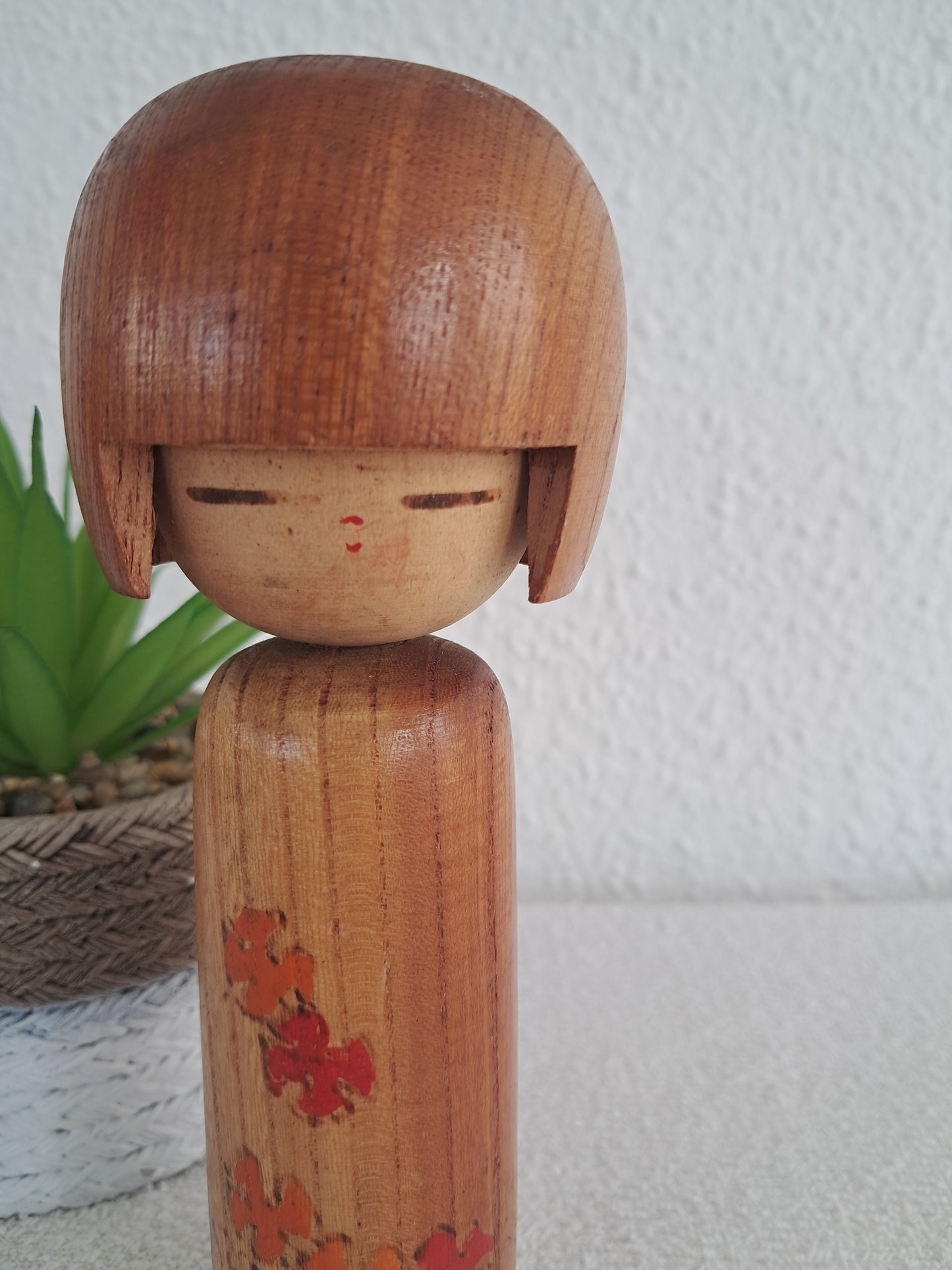 Sosaku kokeshi made by Isamu Yamakawa