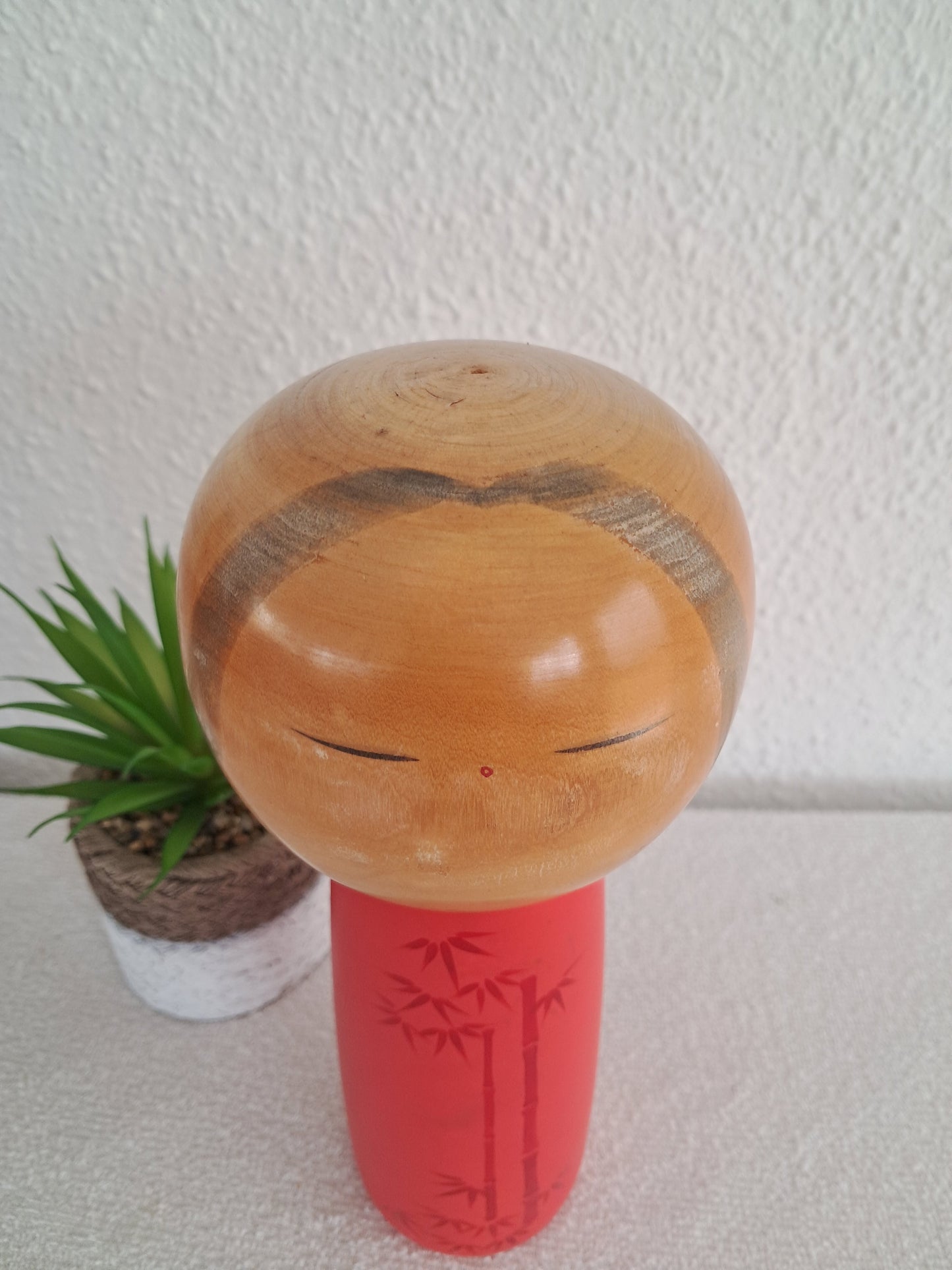 vintage Sosaku kokeshi made by Toa Sekiguchi (1942-)