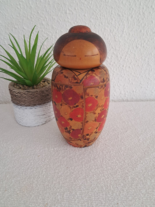 Exclusive vintage Sosaku kokeshi made by Toa Sekiguchi (1942-)