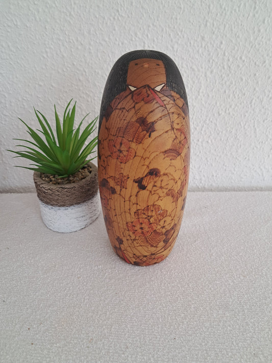 Vintage sosaku kokeshi by Usaburo