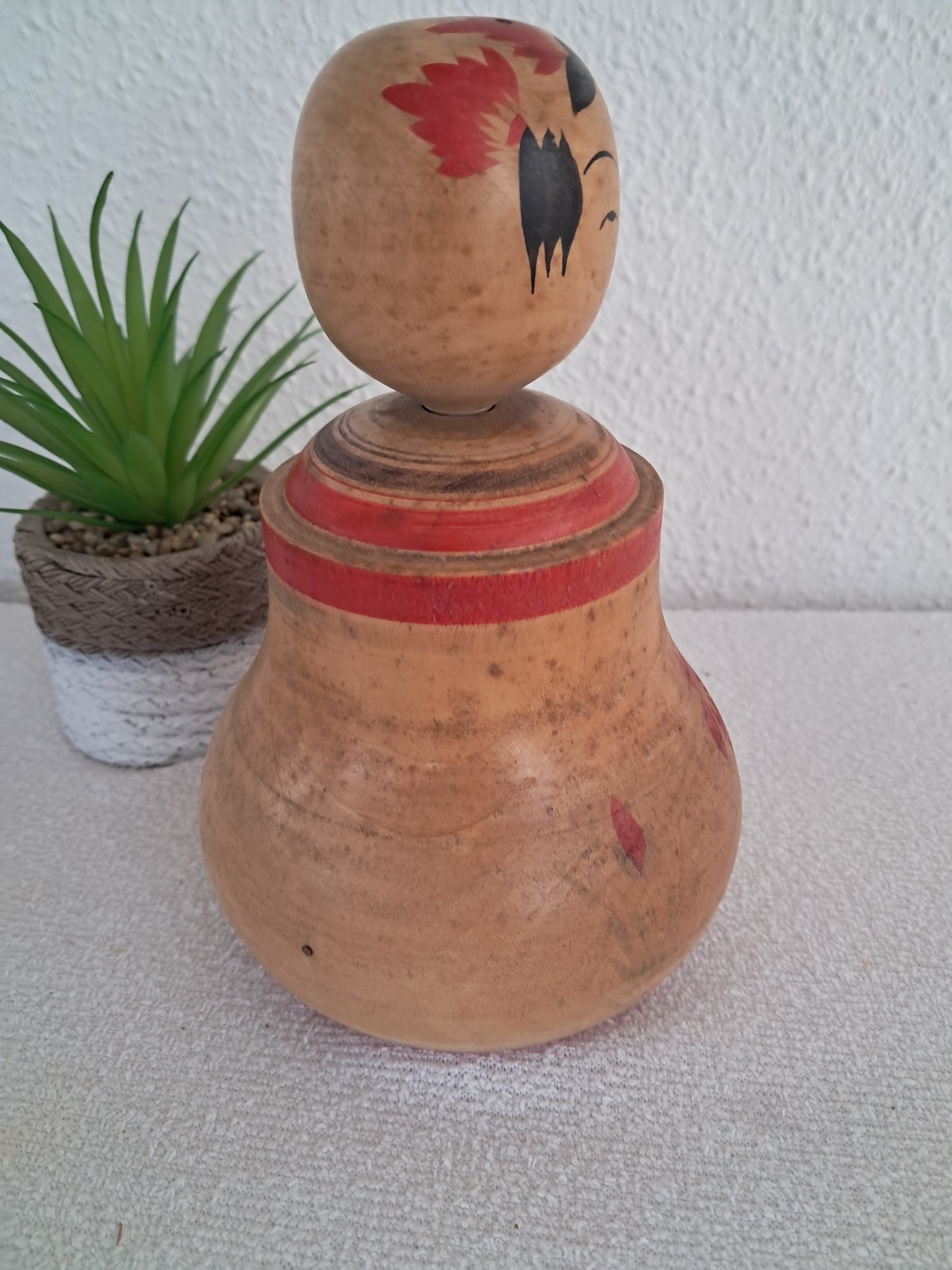 Vintage Ejiko kokeshi by Hatsumi Matsuda (1901-1989)