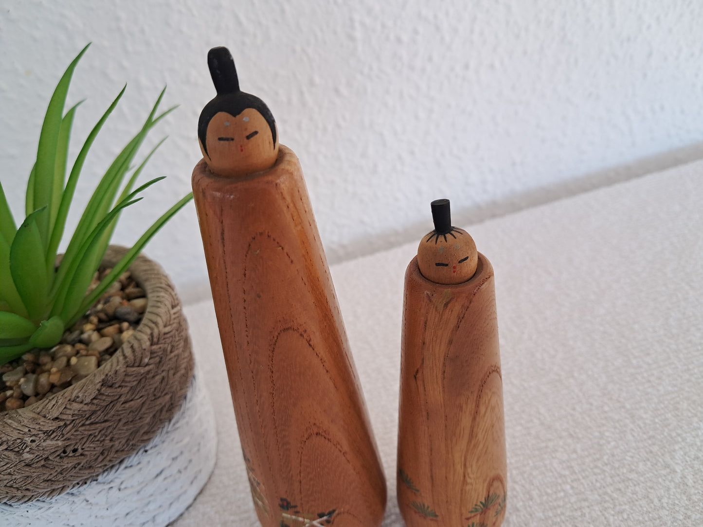 Vintage set Sosaku kokeshi made by Issetsu Kuribayashi (1924-2011)