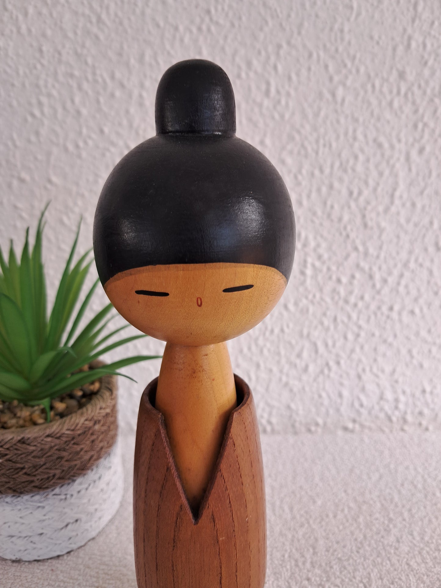 Exclusive Vintage Kokeshi Shozan Shido (1932-1995)