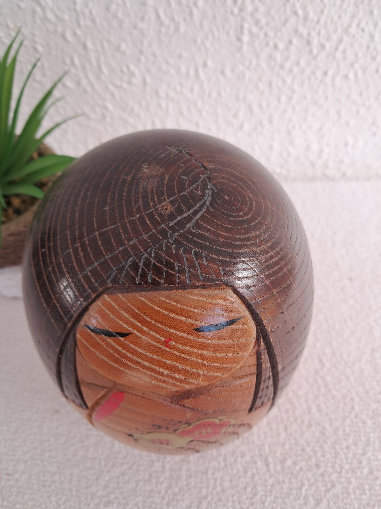 Exclusive Sosaku kokeshi made by Kunio Miyagawa (1933-)