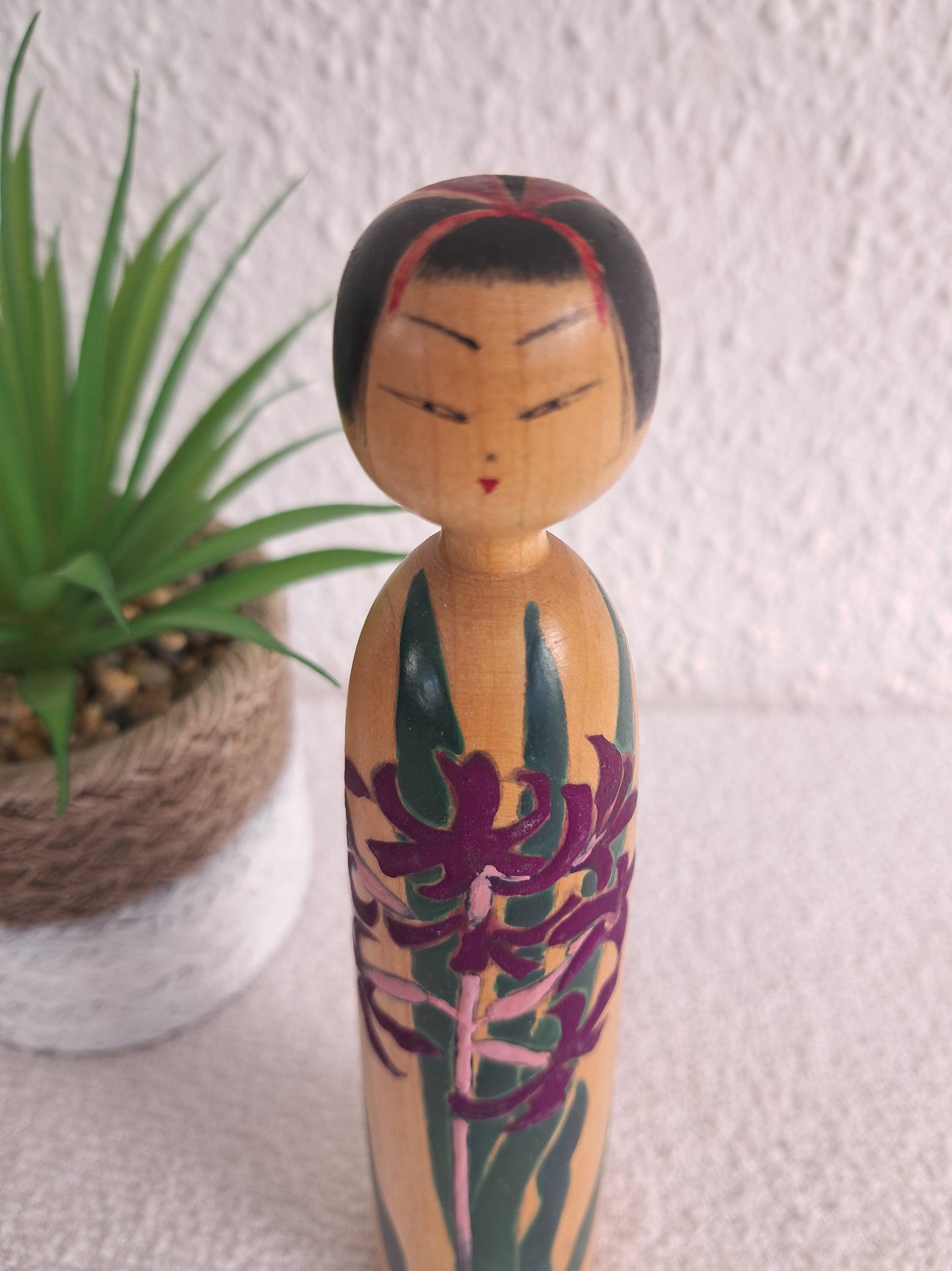 Exclusive Kijiyama kokeshi made by Takano Yohachi (1907-1994)